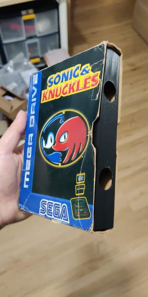 Sonic&Knuckles inside Box 3d model