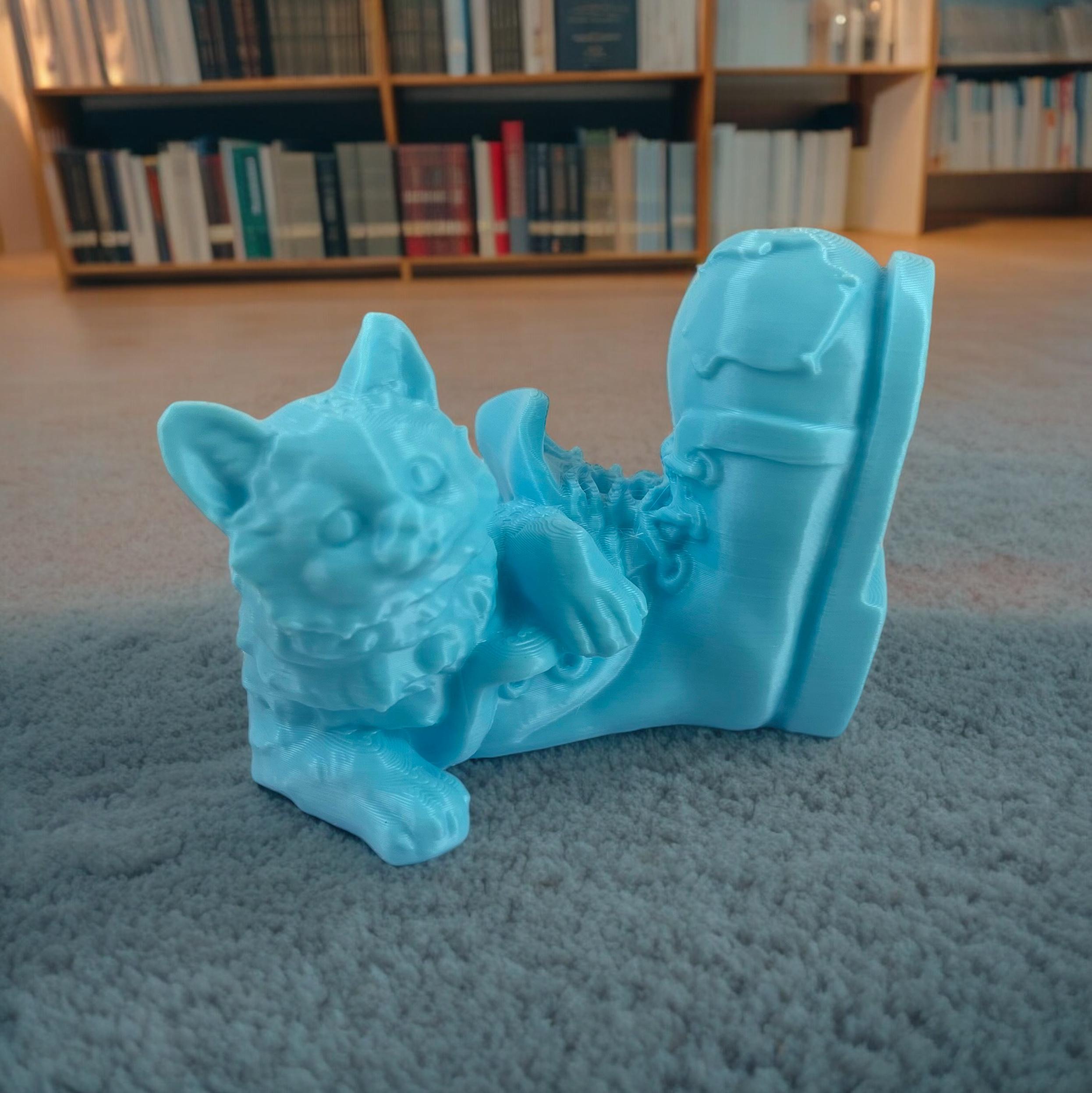 cat on big boot final  .stl 3d model