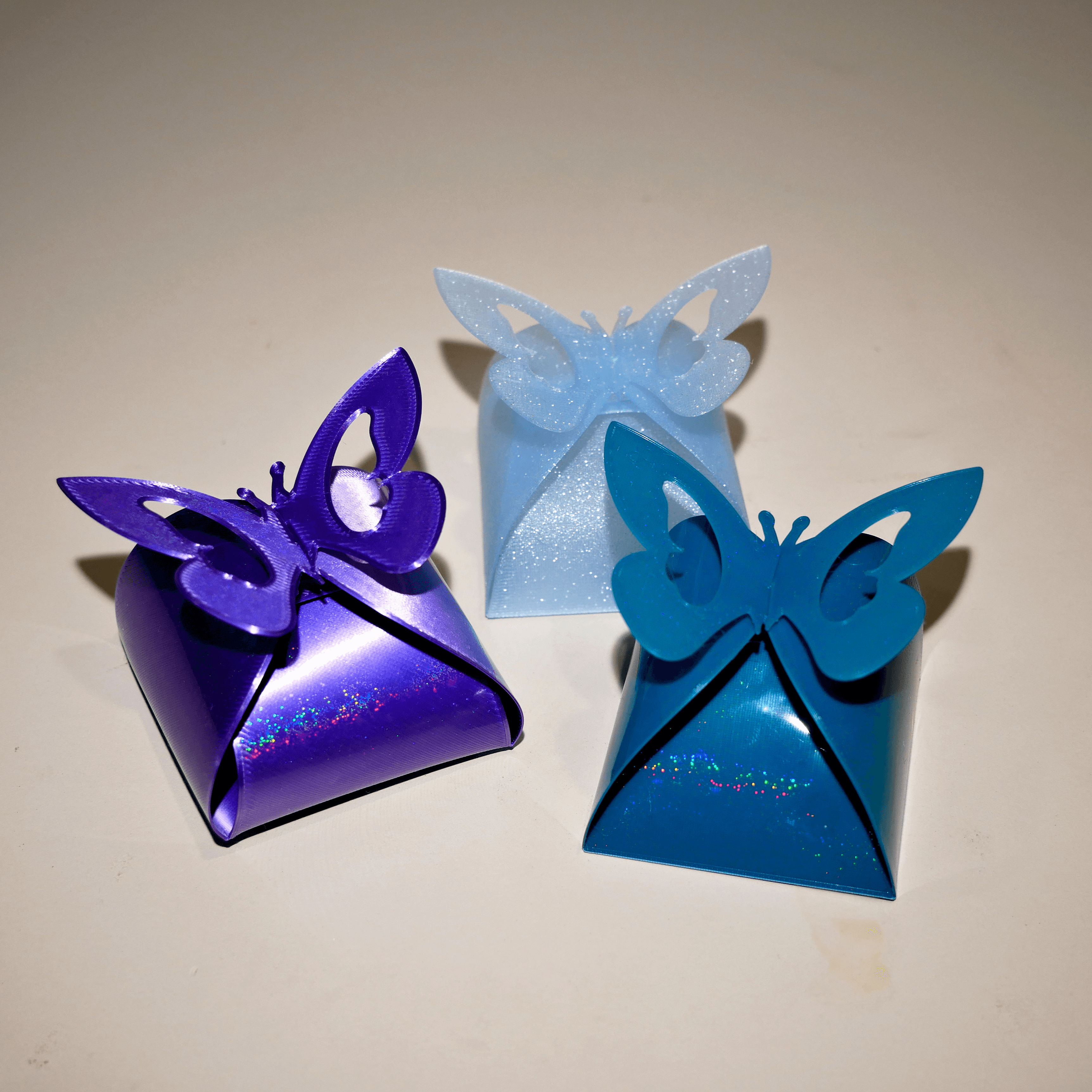 Folding Butterfly Gift Box 3d model
