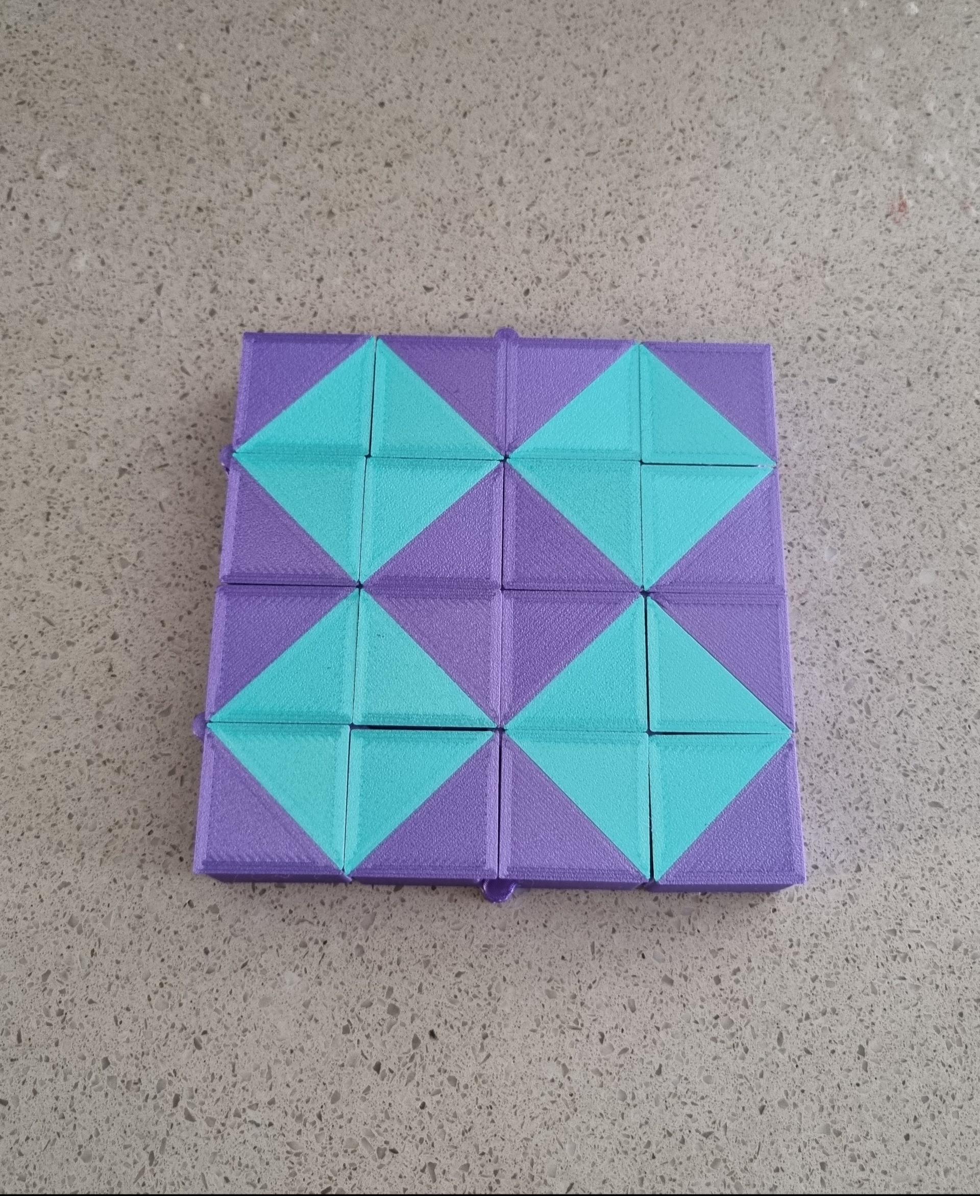 Auxetic Tile // 30mm Diagonal Split - Candies and Diamonds.   - 3d model