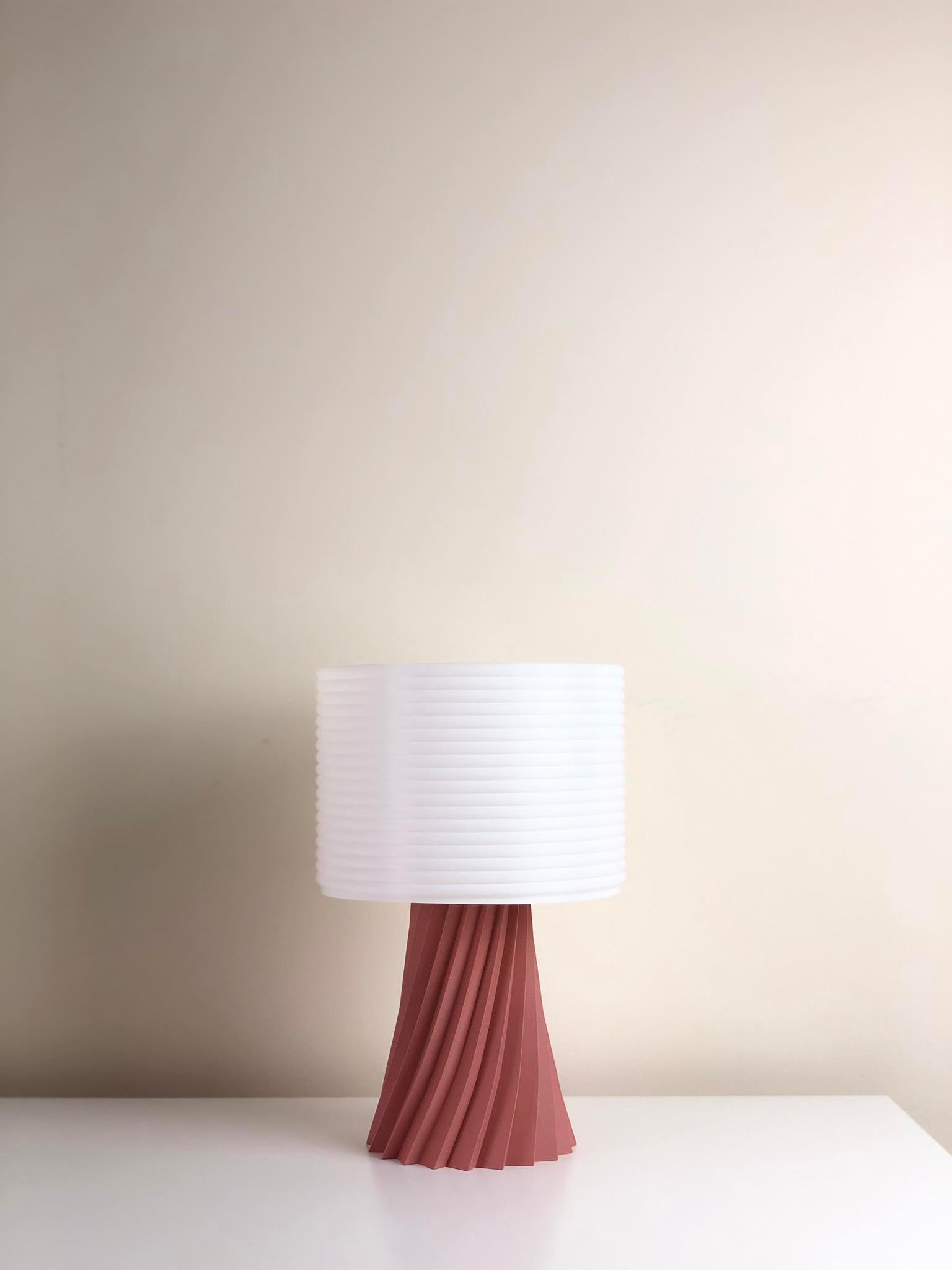 Modern Bedside/Table Lamp - Yume 3d model