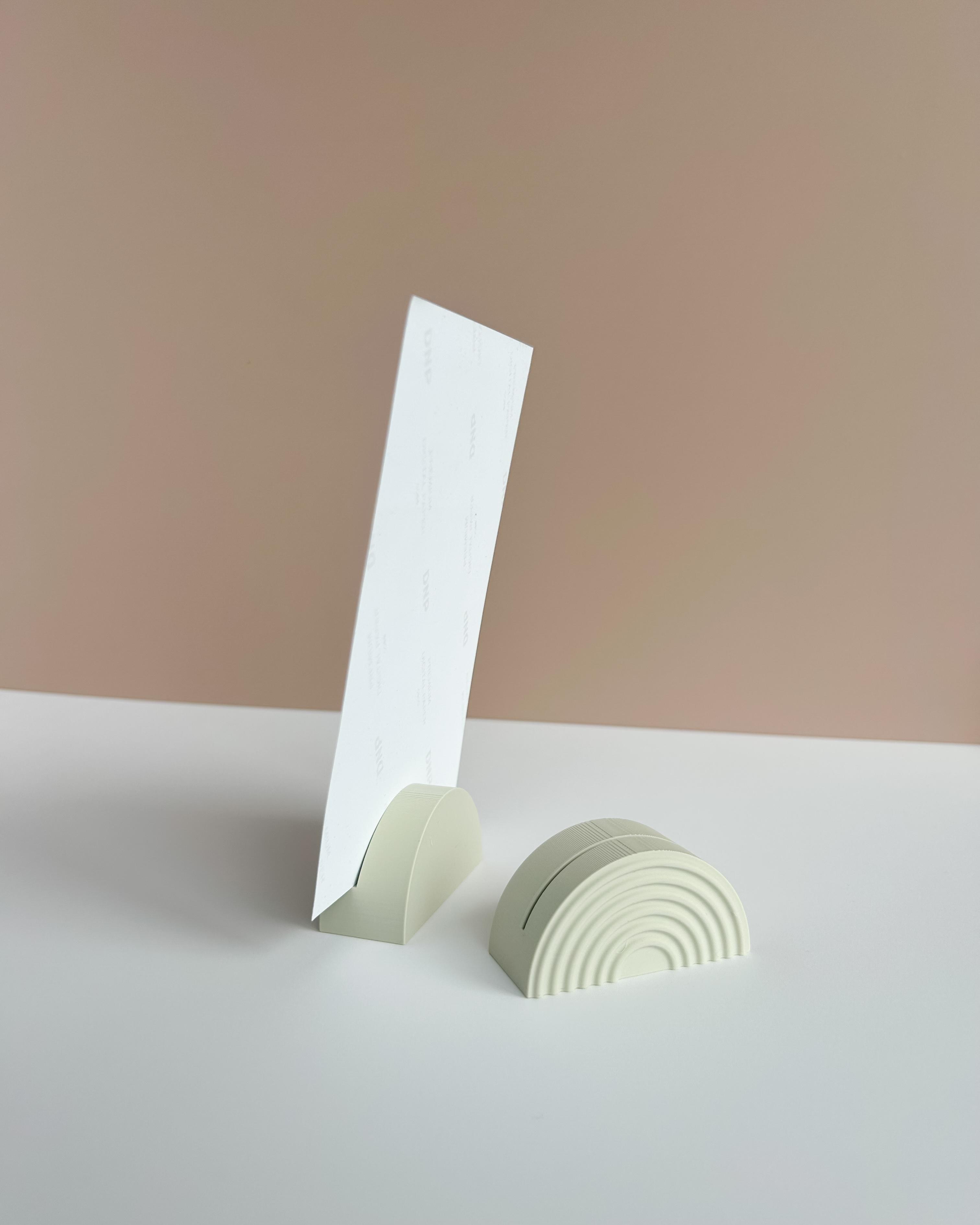 WavyArchesPictureStand 3d model