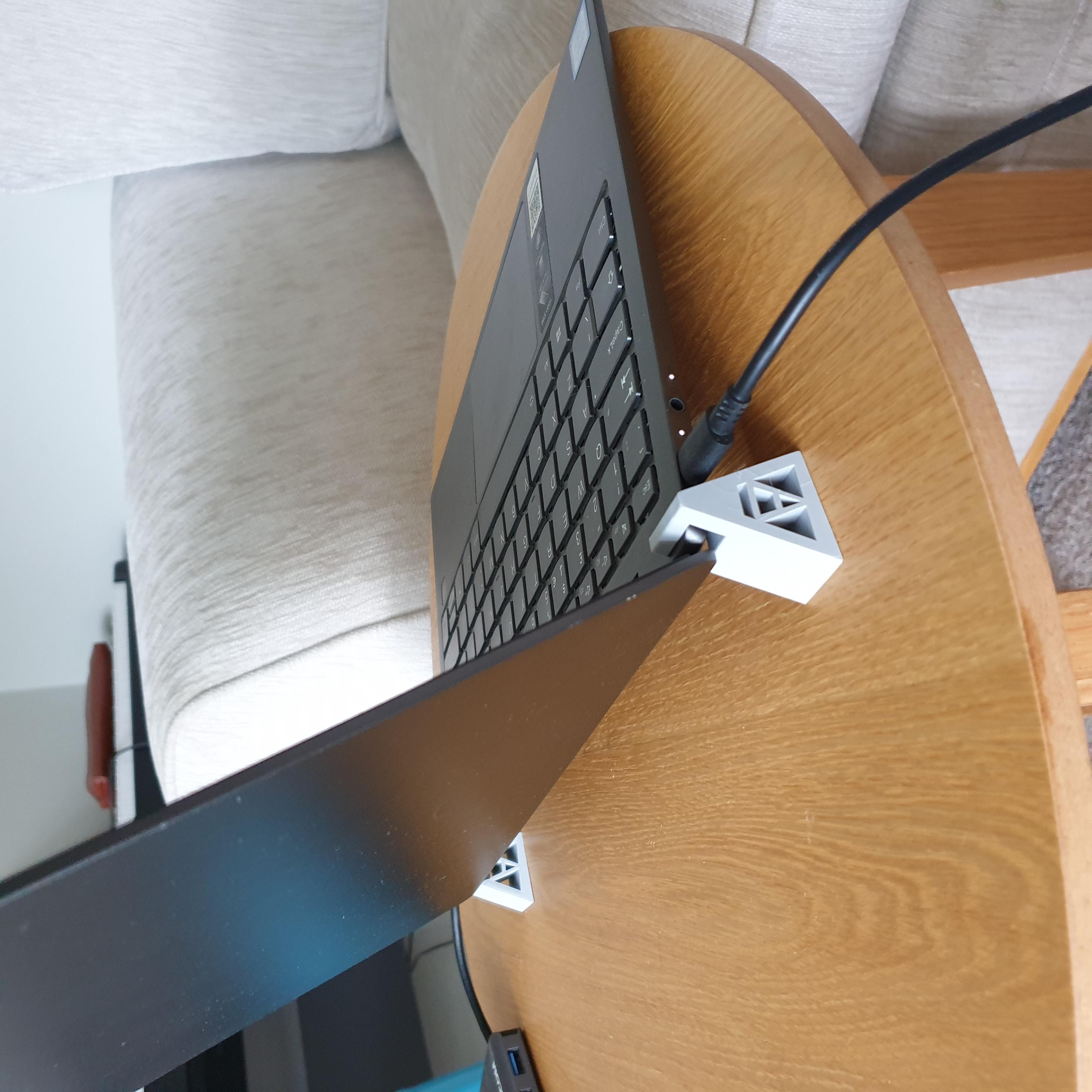 Laptop risers slot together 3d model