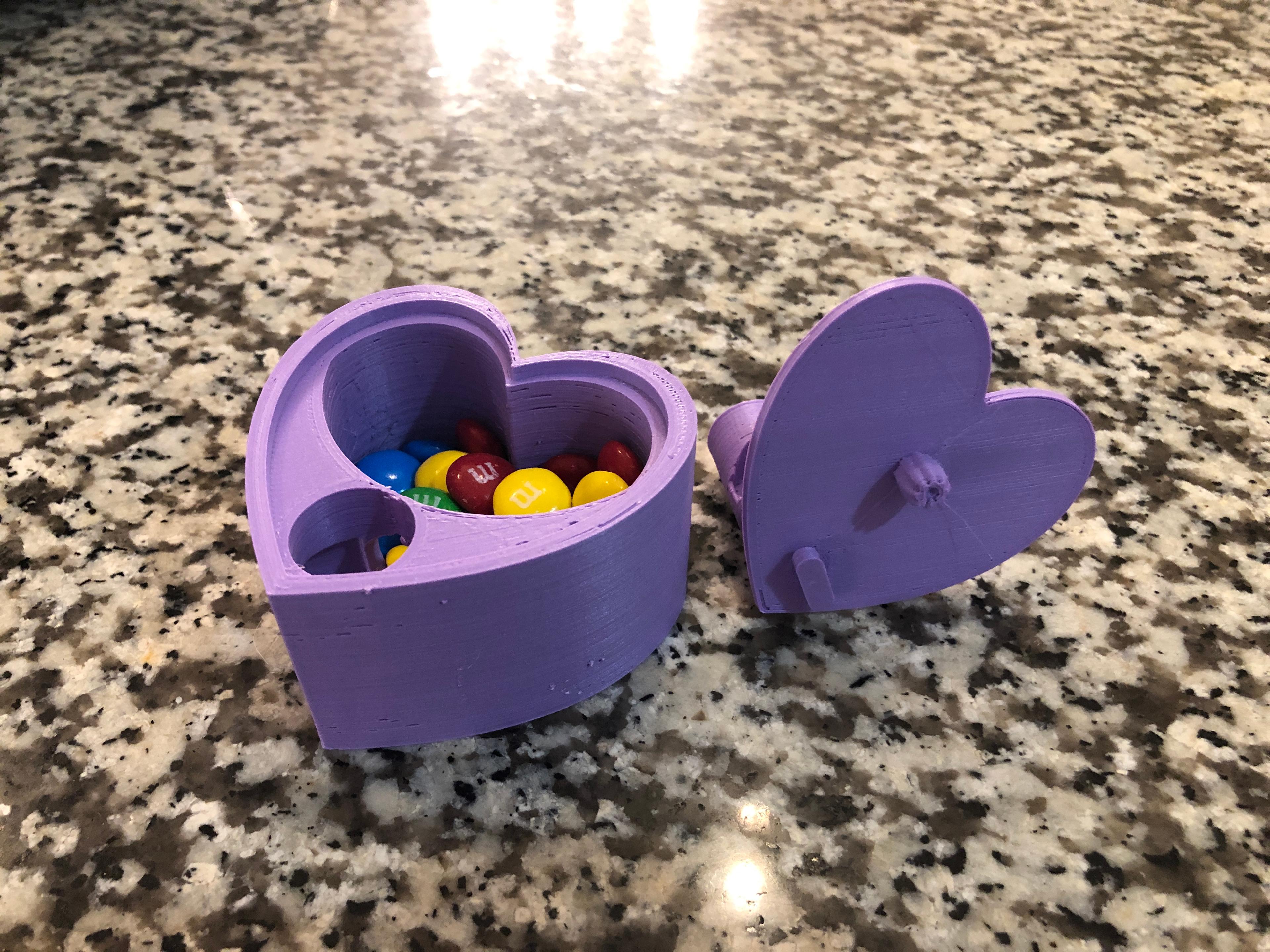 Heart Box Candy Dispenser Remix - Valentines Day Entry (Download to vote) 3d model