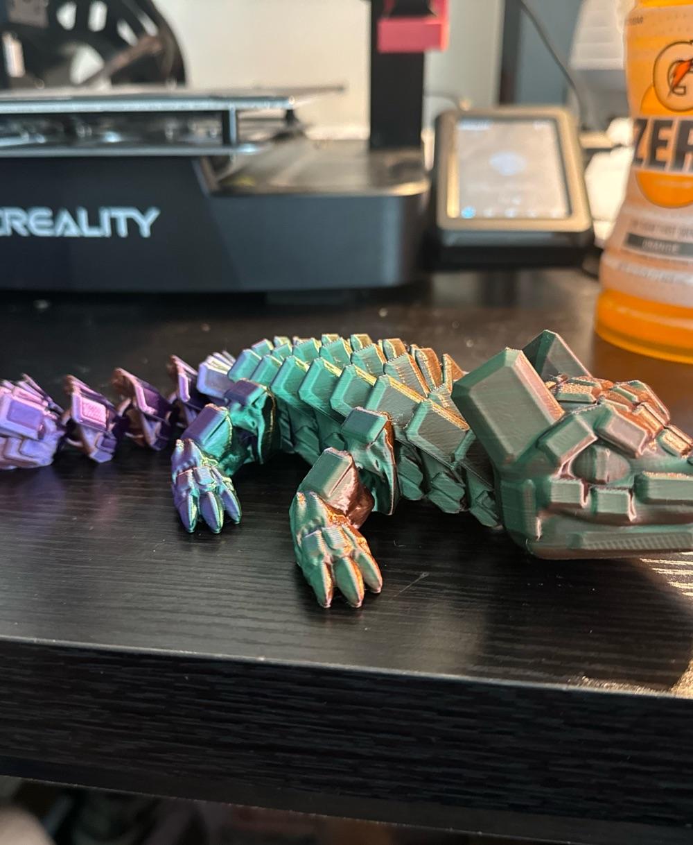 Articulated Dragon - Emerald Dragon - Snap-Flex Fidget Toy 3d model