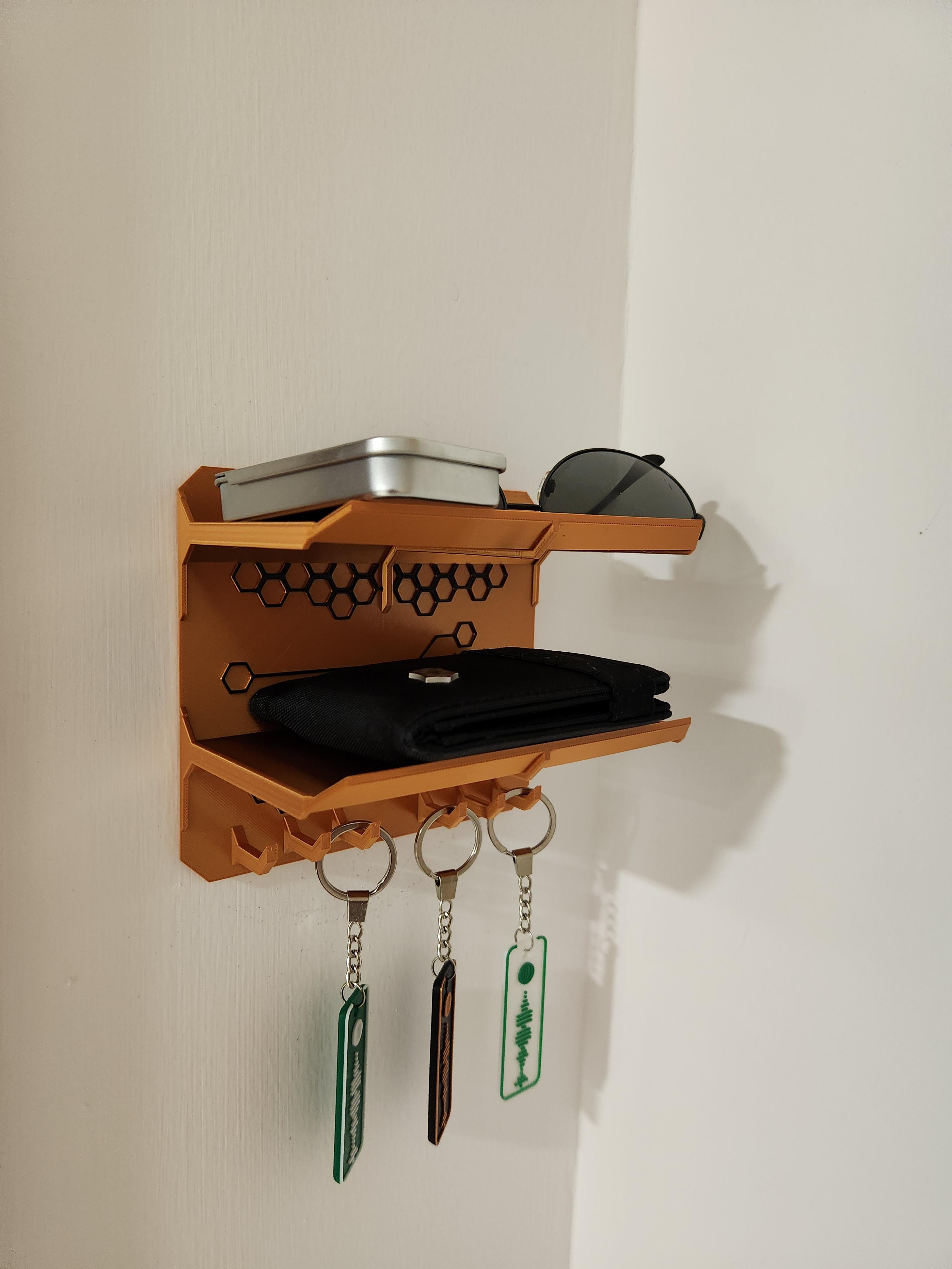 Wall-Mounted Keyholder with Dual Trays - with Hexagons! 3d model
