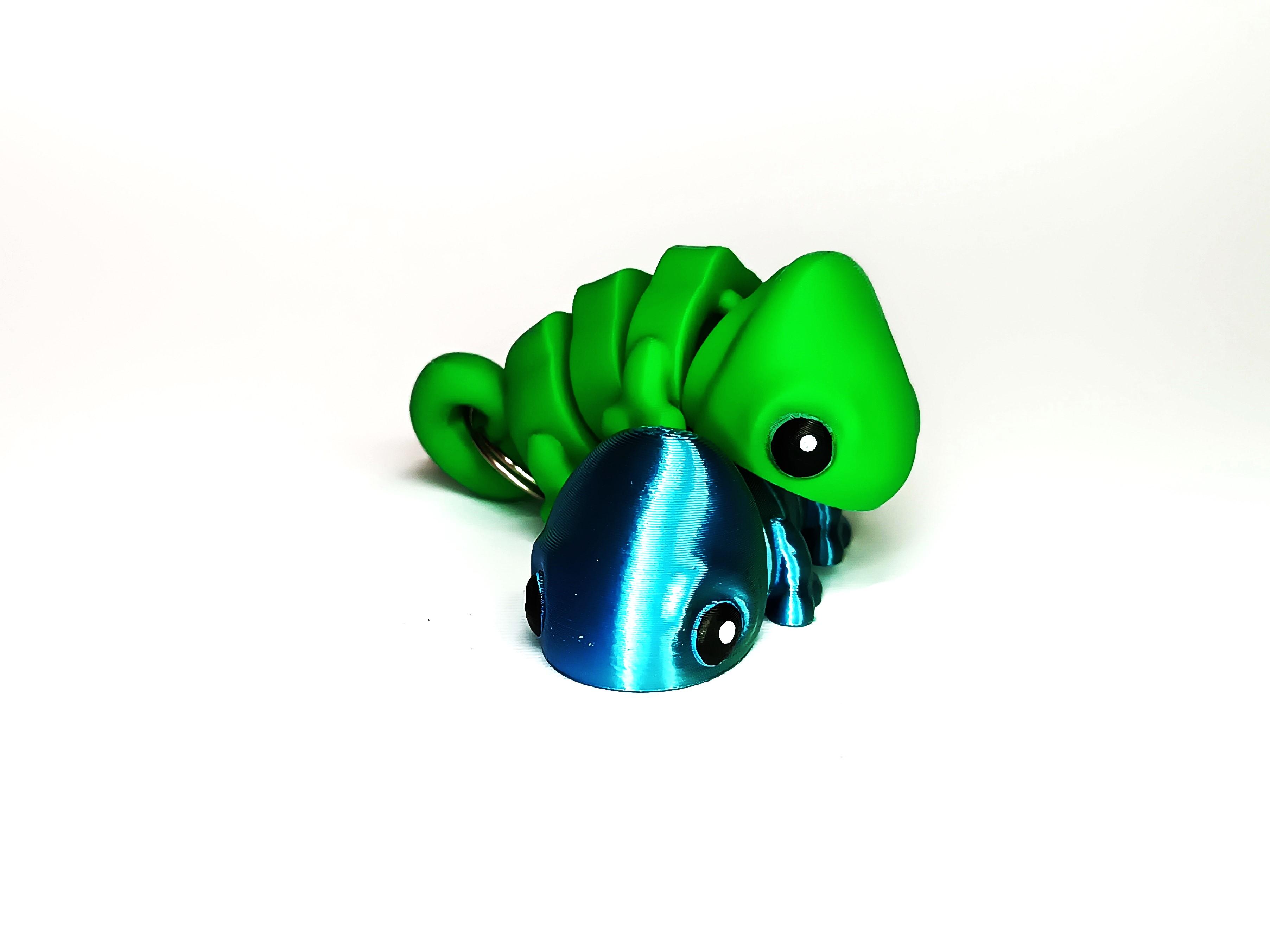 Cute Flexi Pets Chameleon (Keychain & Magnet) 3d model