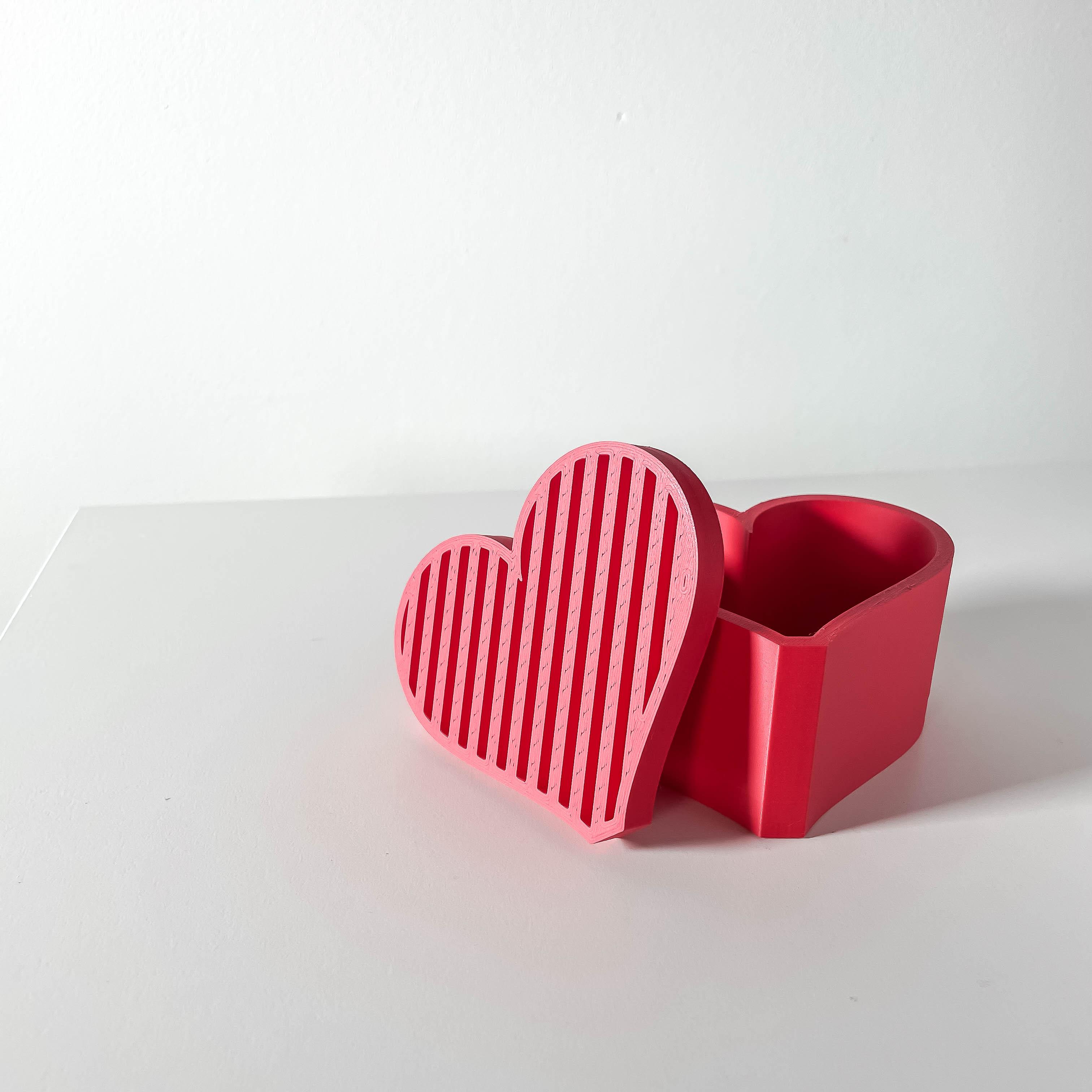Heart Storage Container | Desk Organizer and Misc Holder | Modern Office and Home Decor 3d model