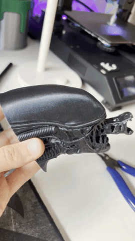 Xenomorph Pen Holder 3d model