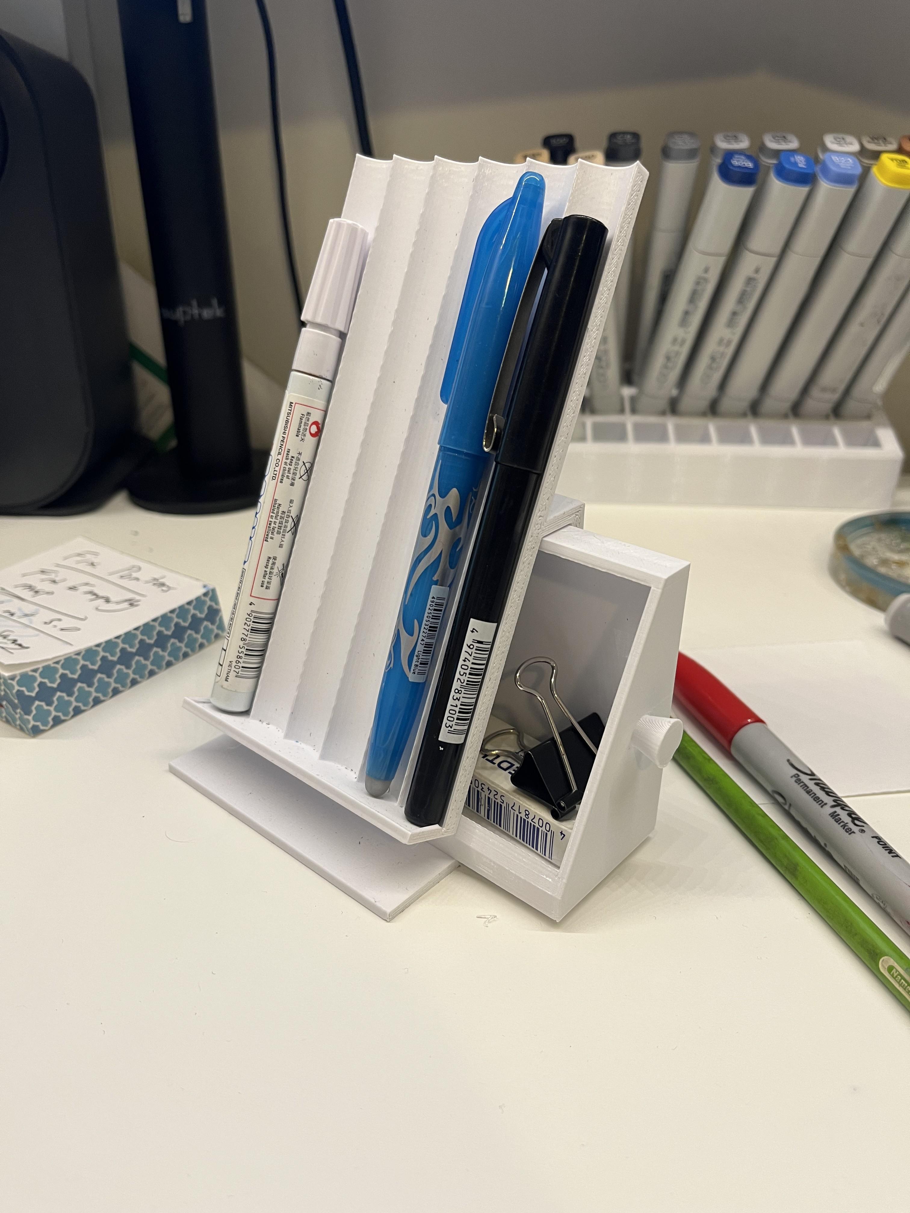 Pen Holder and Organiser with Drawer  3d model