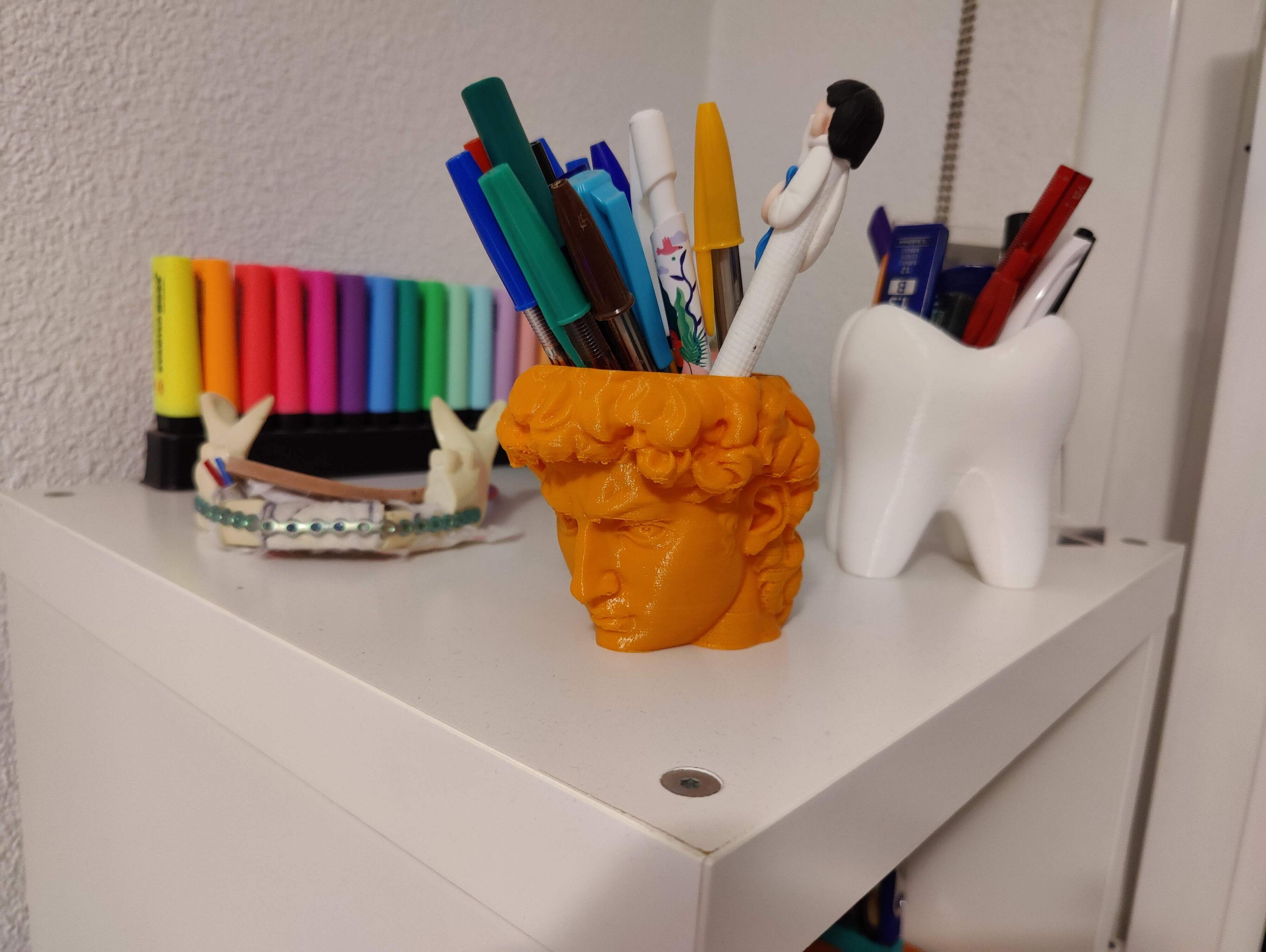 David pencil holder 3d model