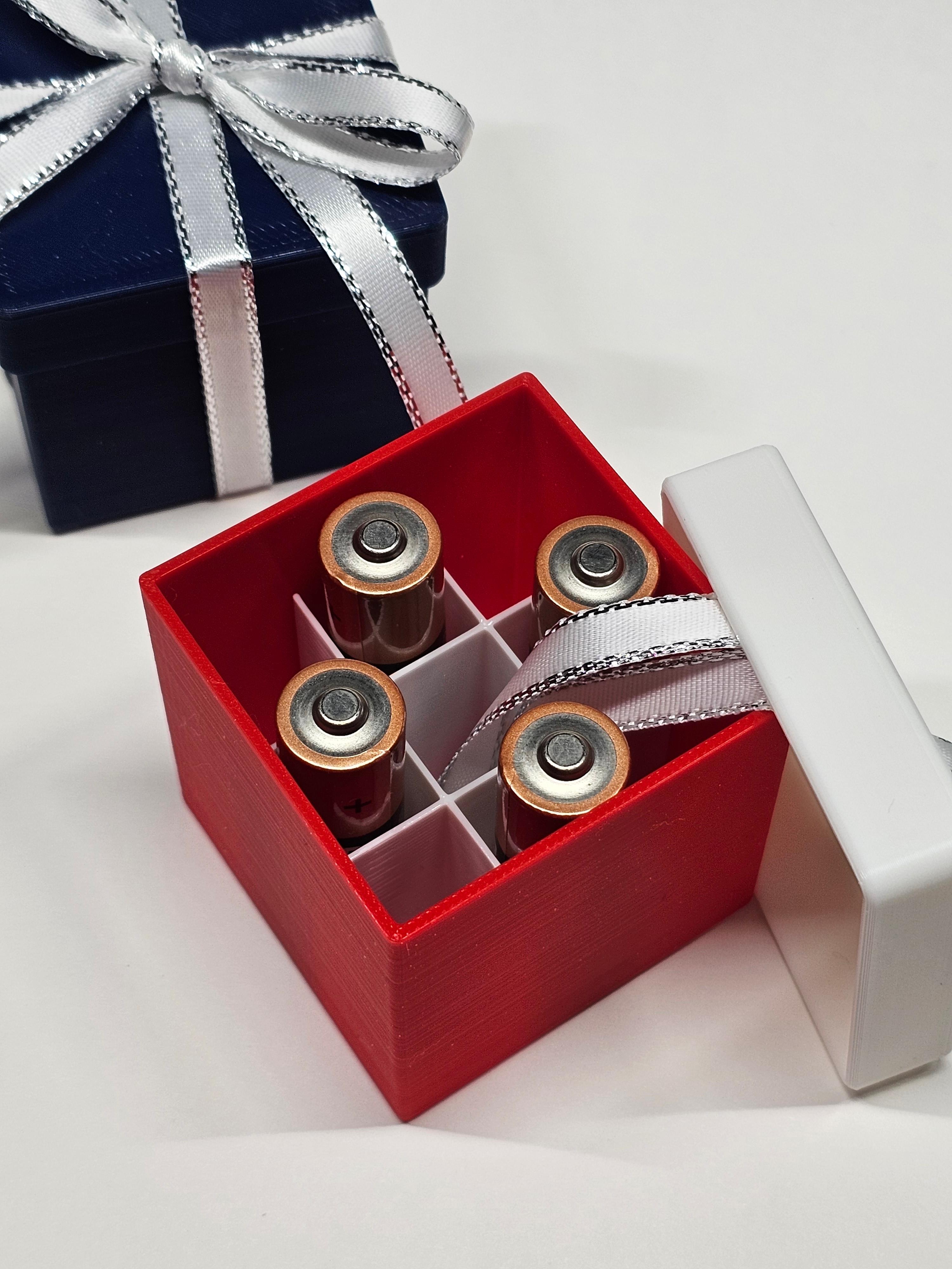 Small Gift Box w/ Insert for up to 8 AA Batteries 3d model