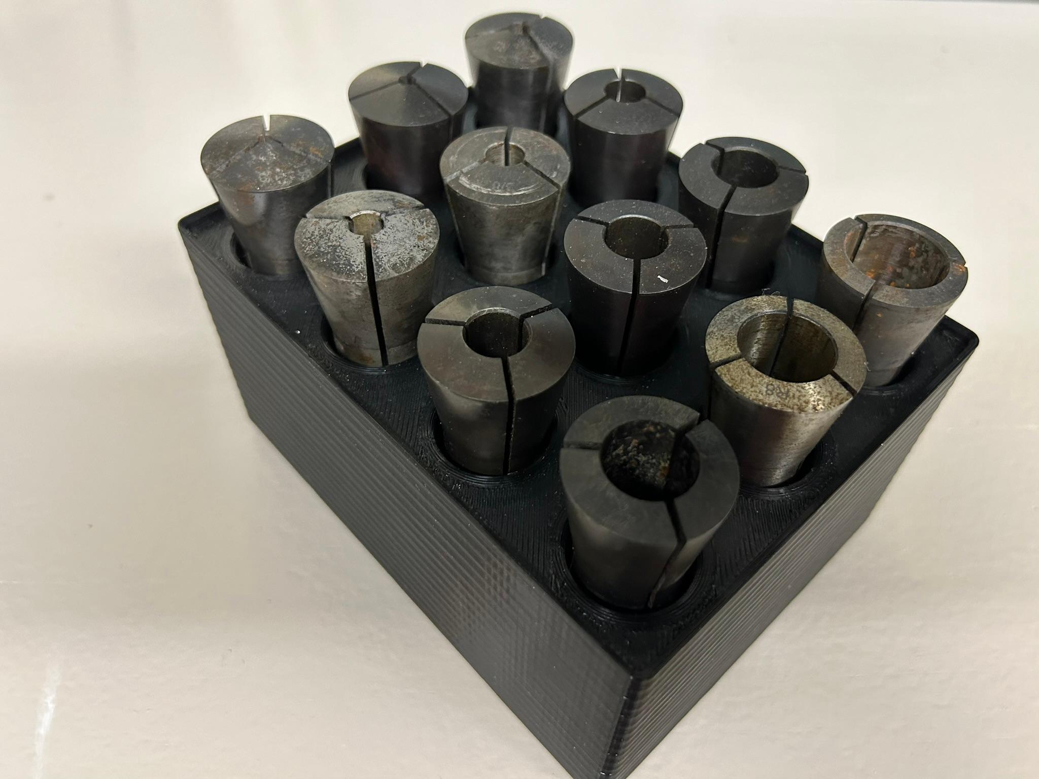 Gridfinity R-8 Collet Holder 3d model