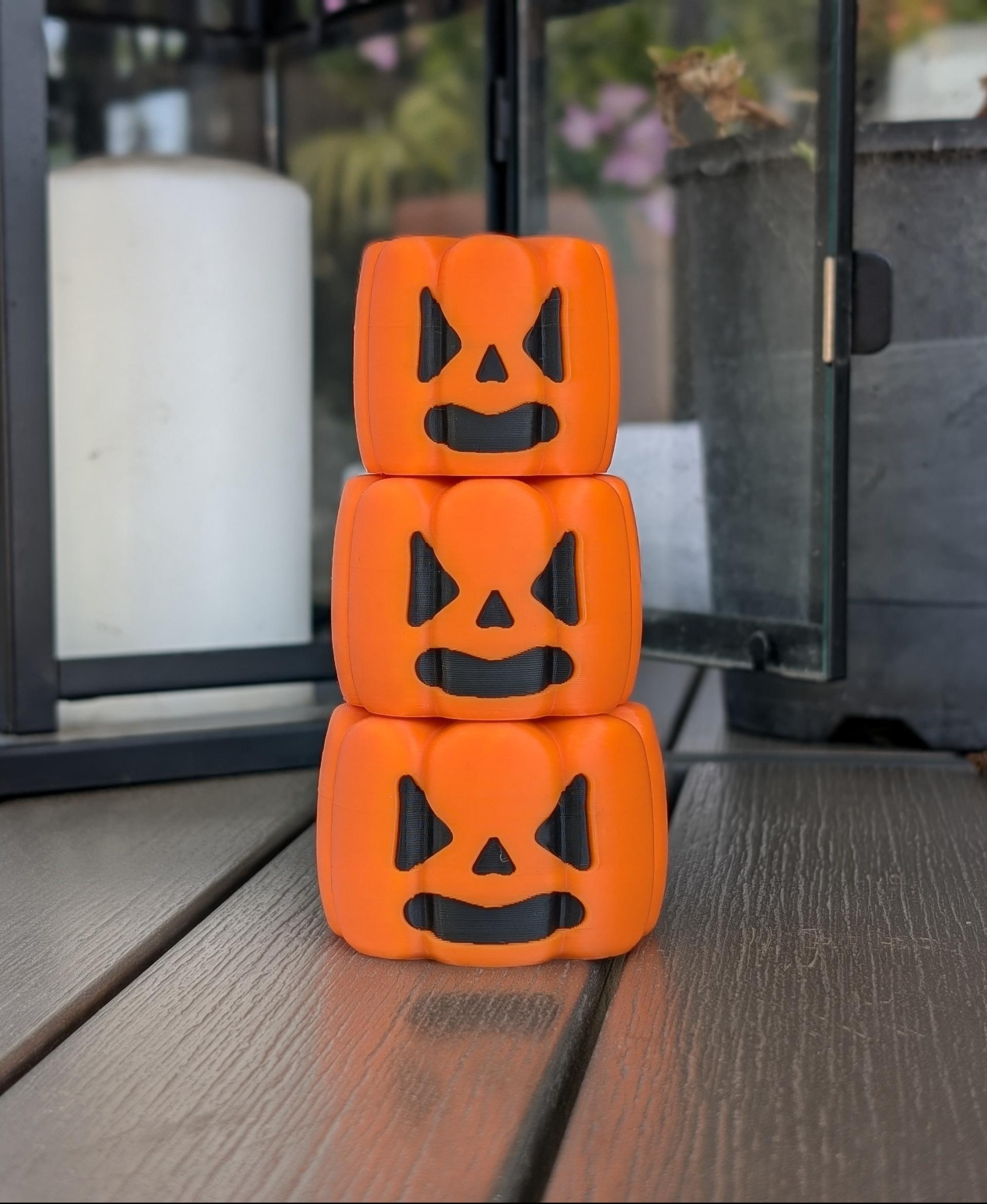 Jack-O' Mallow - Marshmallow Jack-o'-lantern 3d model