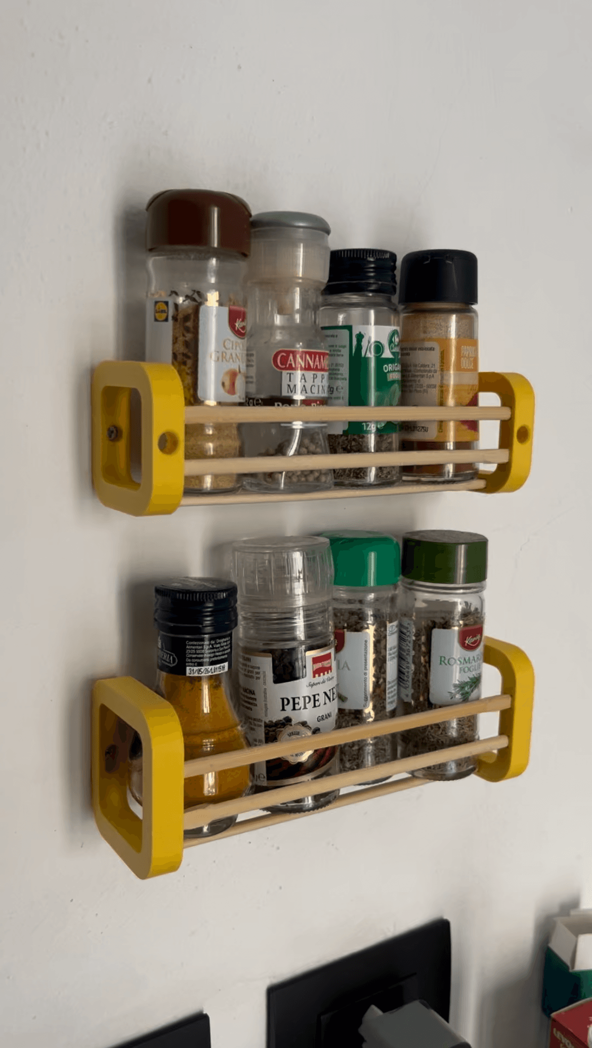 Spice rack supports - Chinese sticks upcycling 3d model