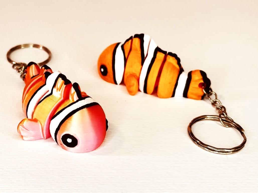 Cute Flexi Clownfish Nemo (Toy and Keychain) 3d model