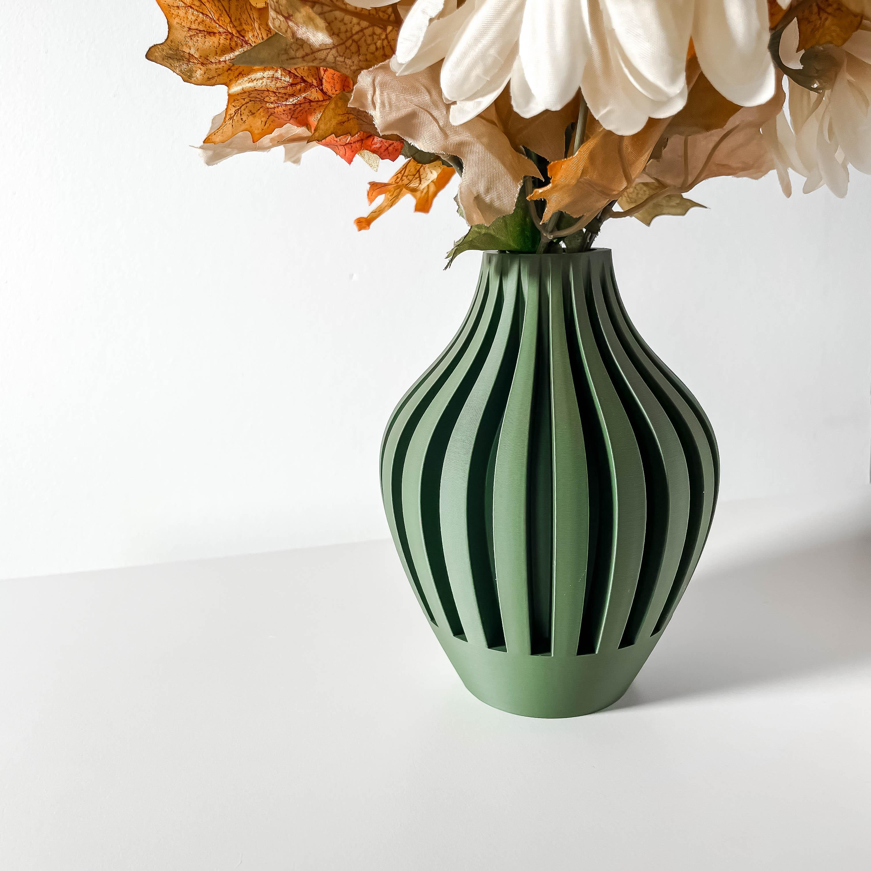 The Leris Vase, Modern and Unique Home Decor for Dried and Preserved Flower Arrangement  | STL File 3d model