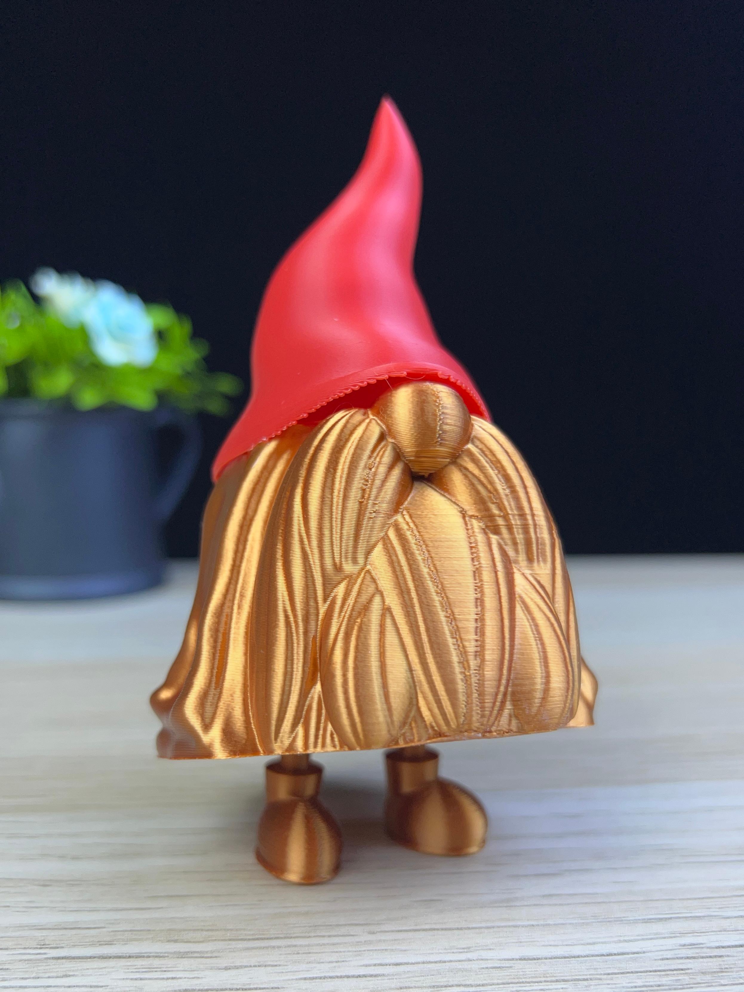Chilling gnome - Multicolor 3d model