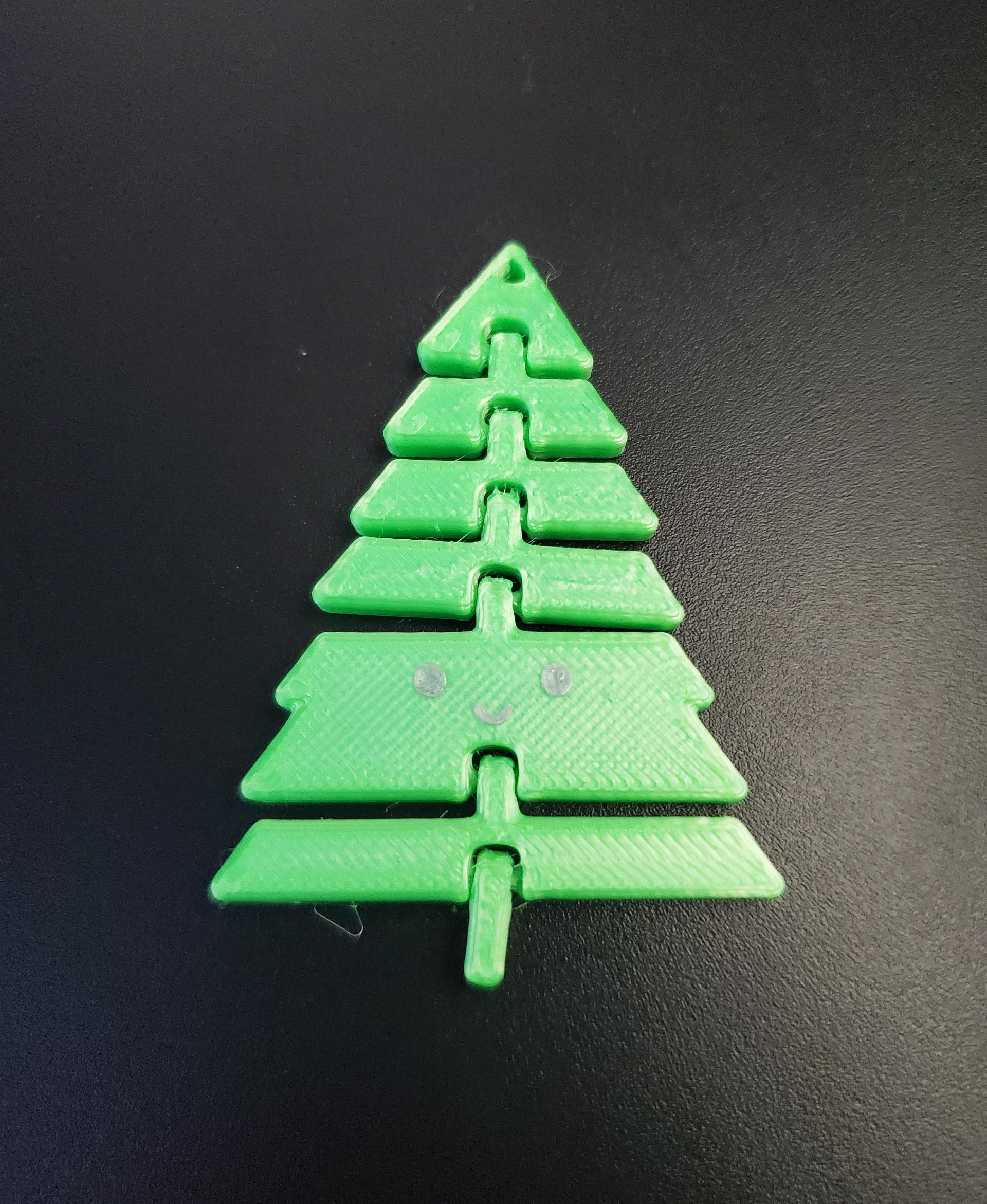 Articulated Kawaii Christmas Tree Keychain - Print in place fidget toy - 3mf - Yousu silk lime green - 3d model