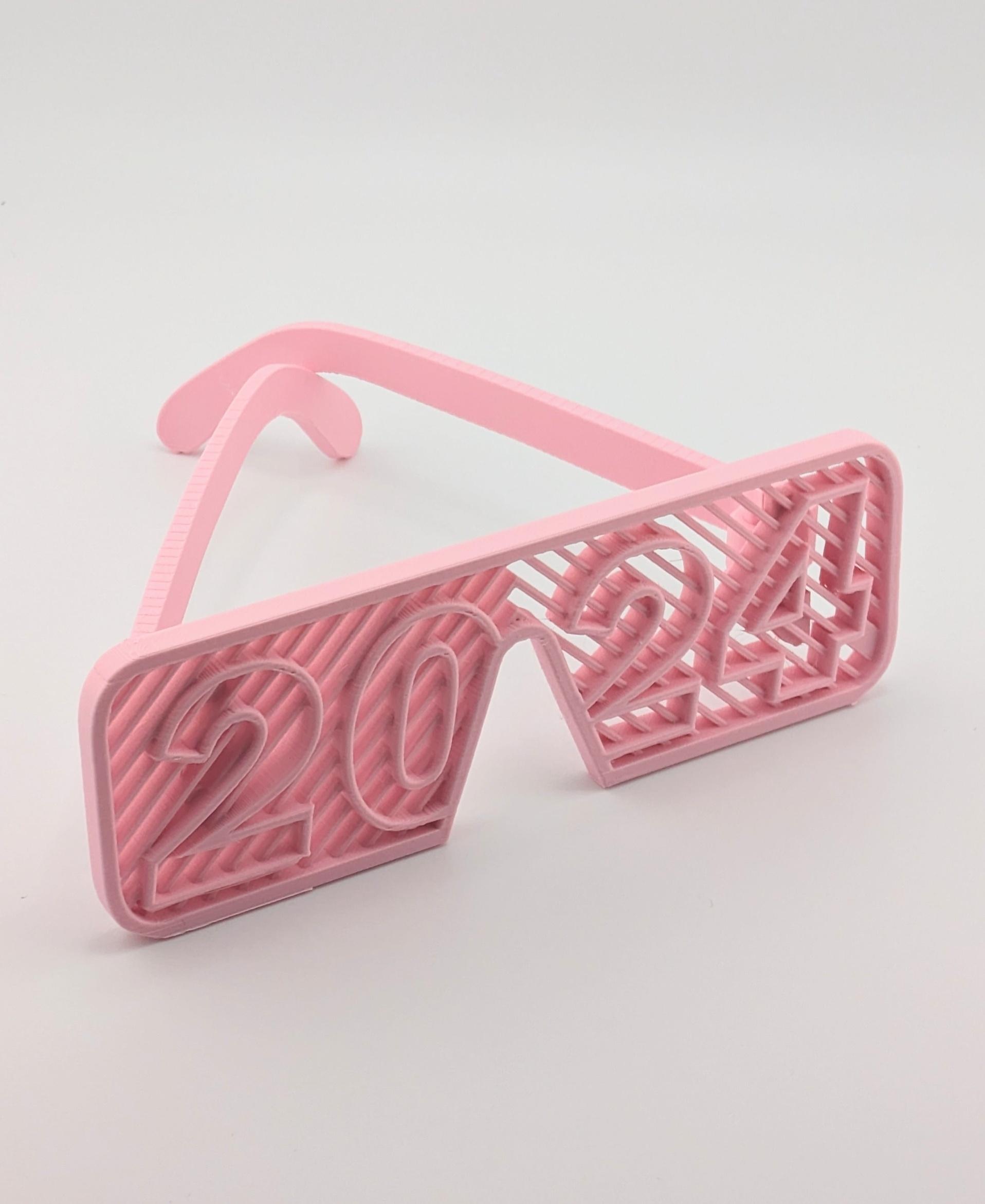 2024 Glasses - 2024 Glasses in Polyterra Sakura Pink 
(Printed on Bambu Labs X1C at .16mm) - 3d model