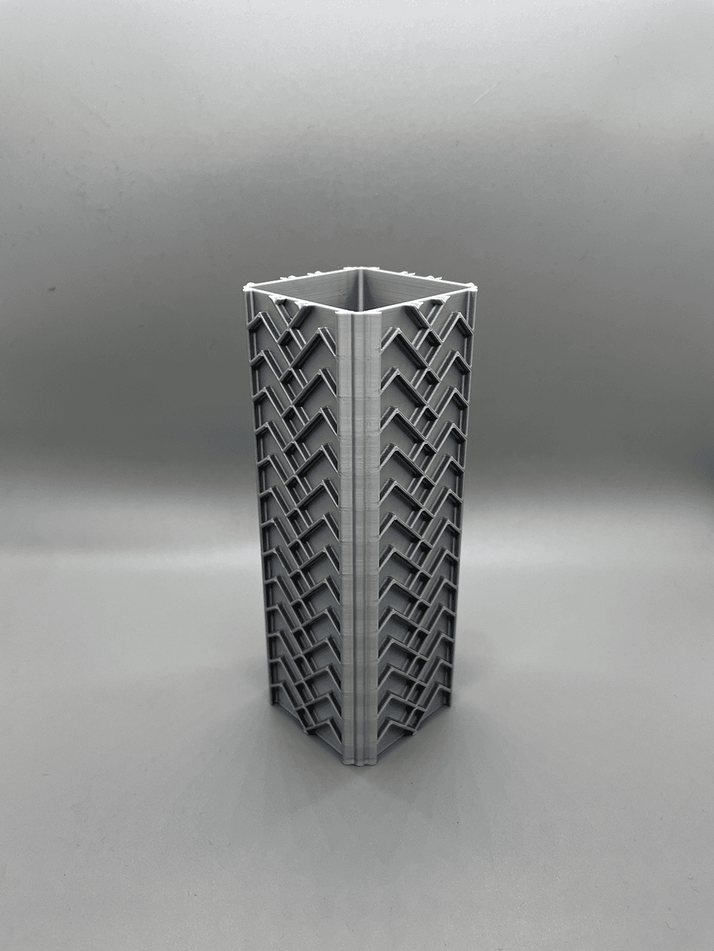 Flower Vase "Centipede" Pattern 3d model