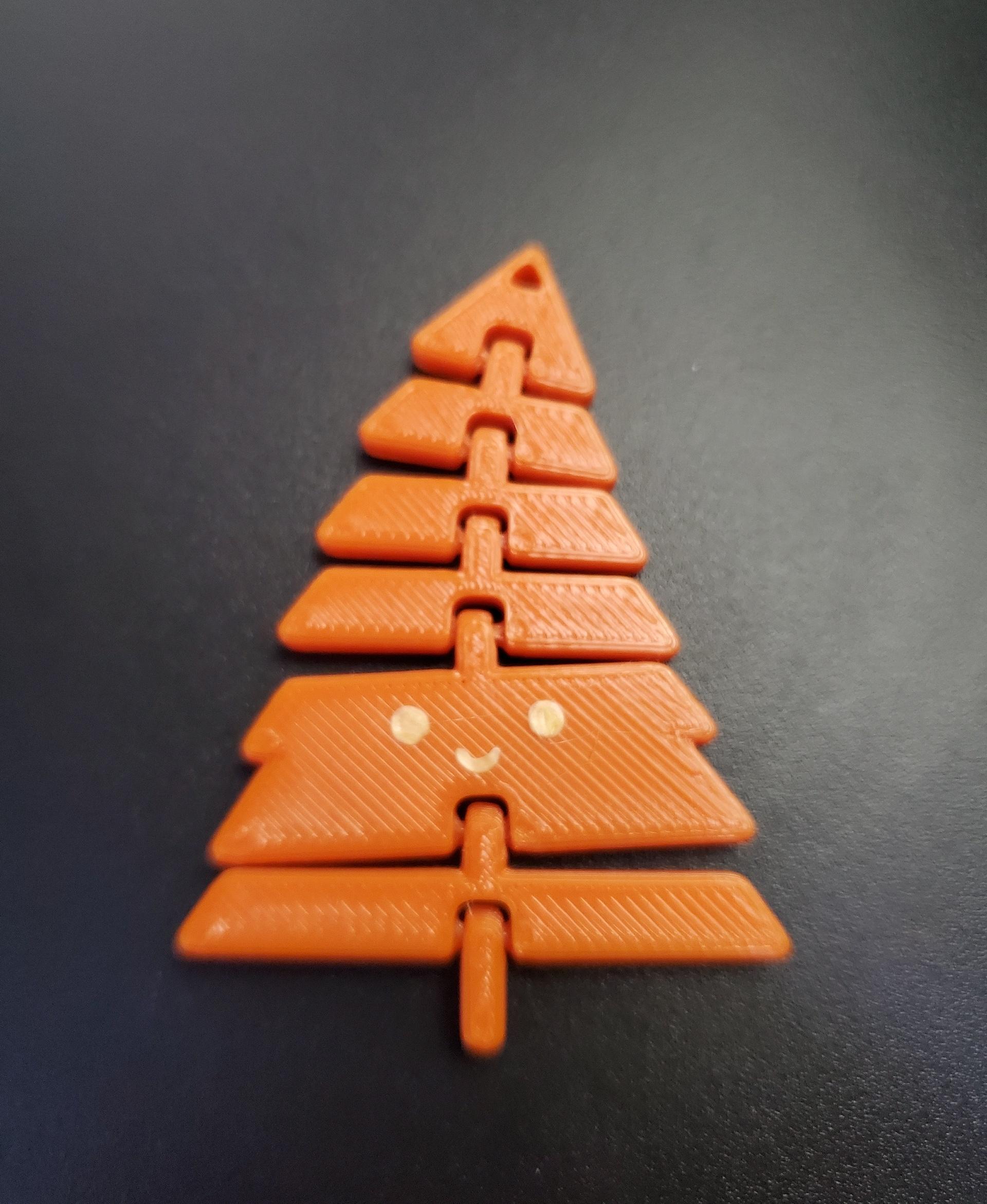 Articulated Kawaii Christmas Tree Keychain - Print in place fidget toy - 3mf - IIIDMAX burnt orange - 3d model