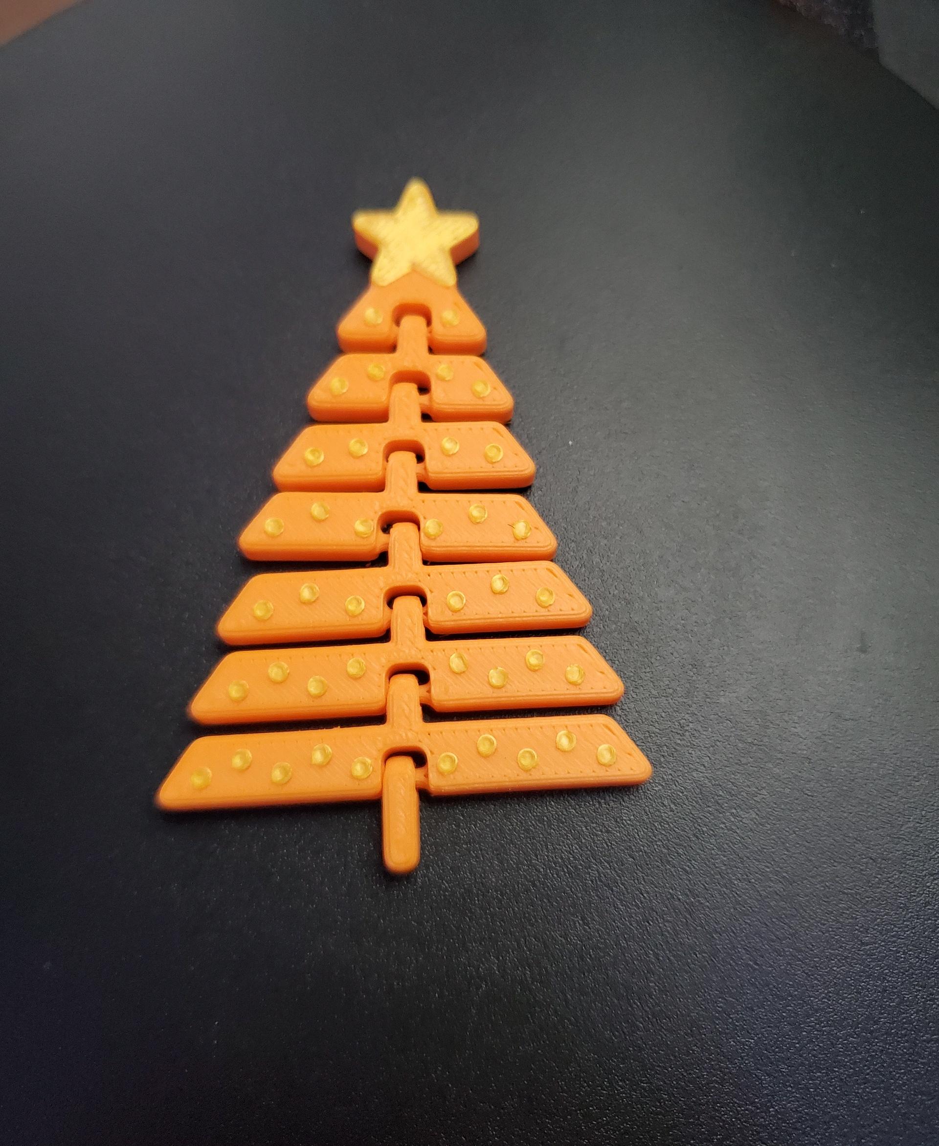 Articulated Christmas Tree with Star and Ornaments - Print in place fidget toys - 3mf - polyterra sunrise orange - 3d model