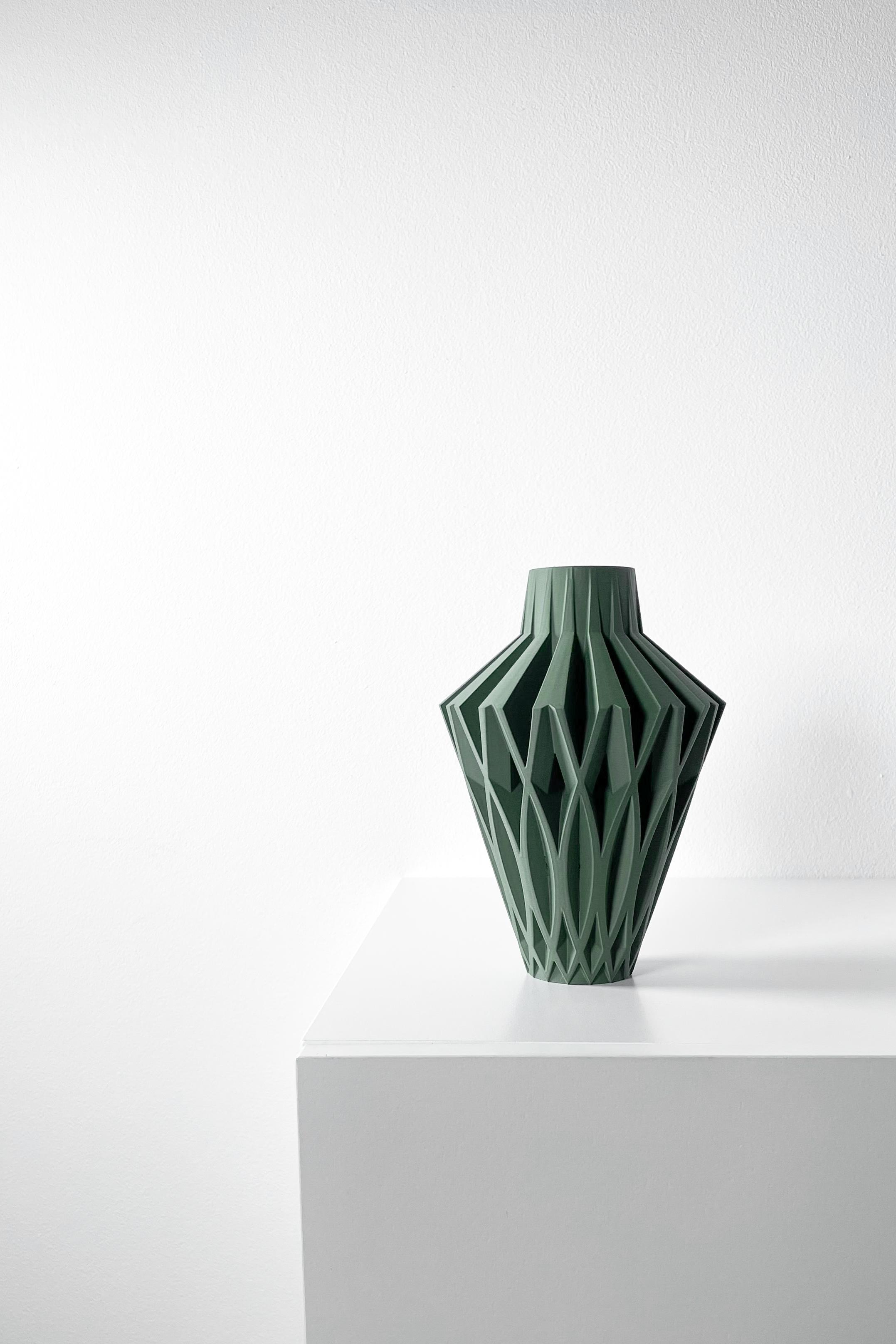 The Javero Vase, Modern and Unique Home Decor for Dried and Flower Arrangements  | STL File 3d model