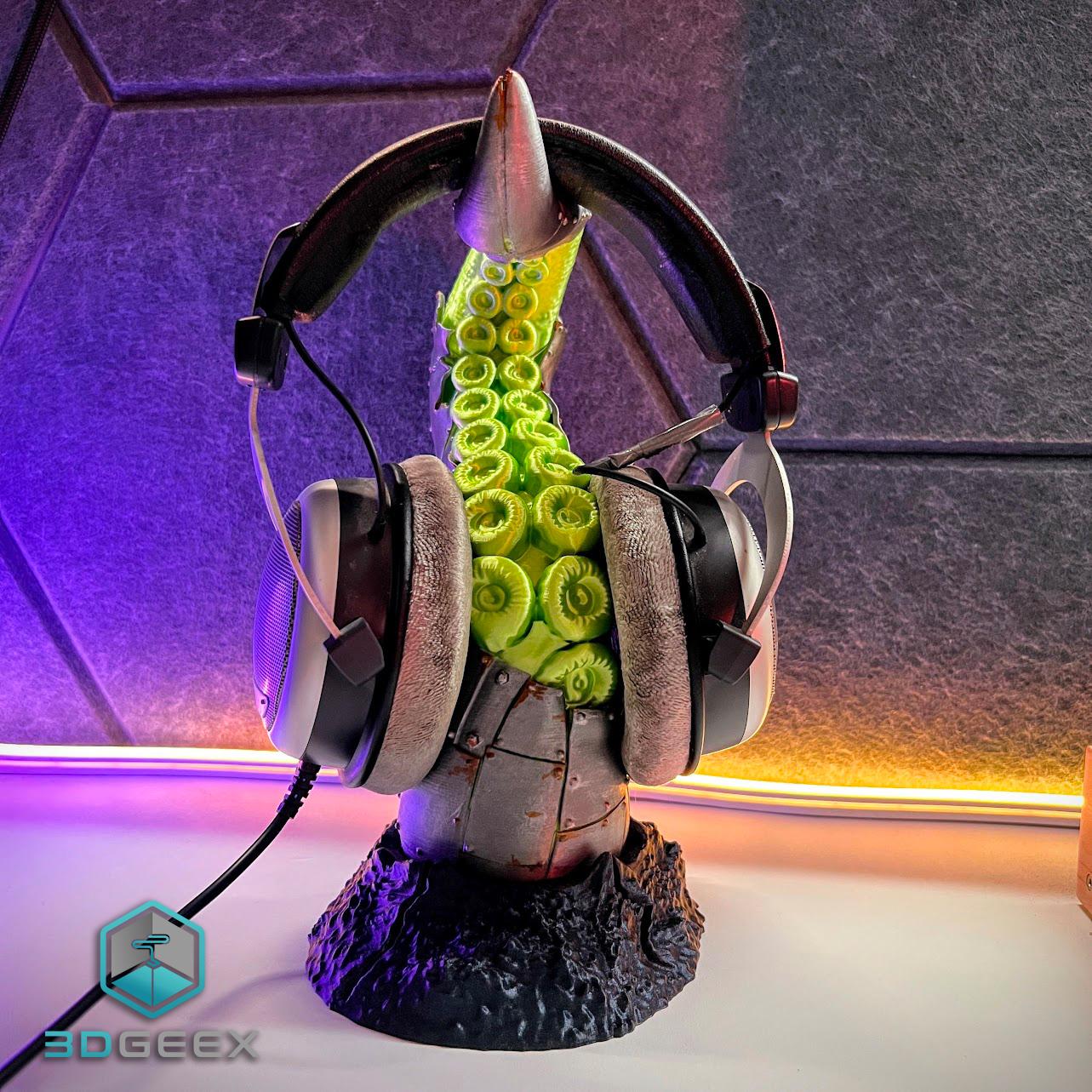 The Iron Tentacle - Headphones Holder 3d model