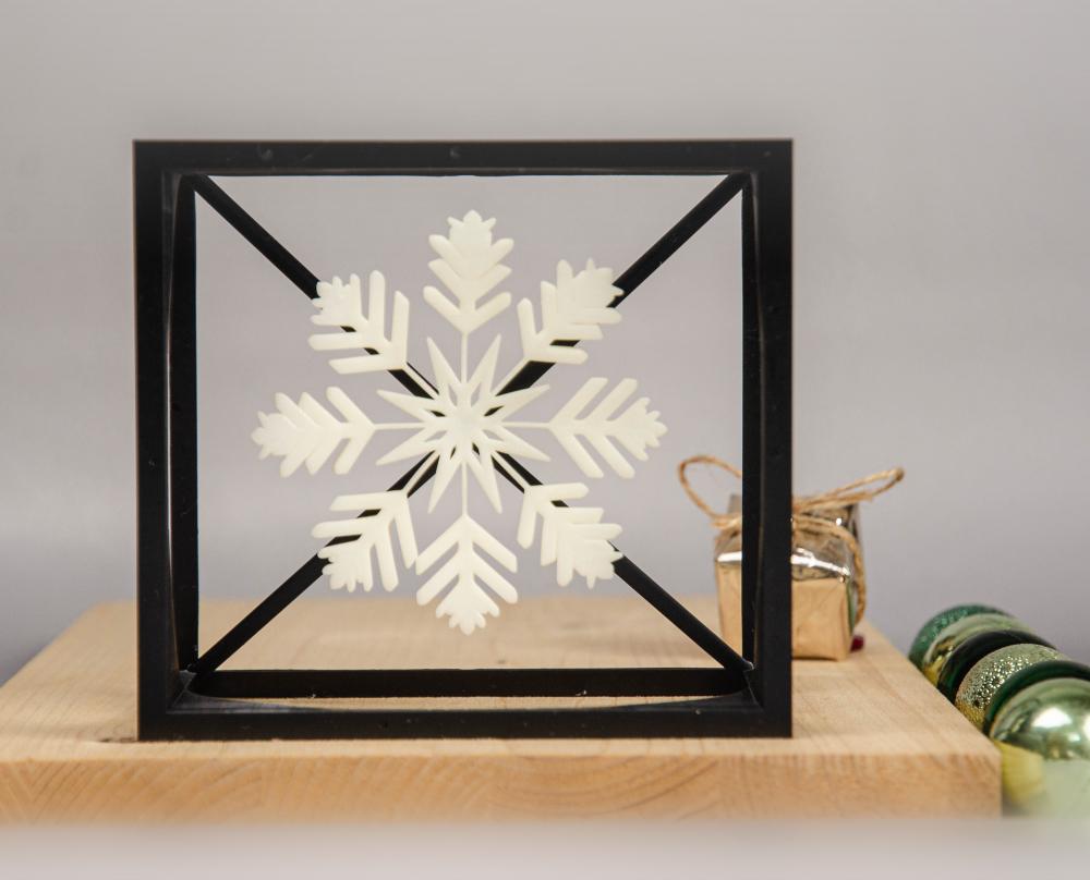 ❄️ Snowflake Cube - Floating Snowflake Design ❄️ - Pre-supported  3d model