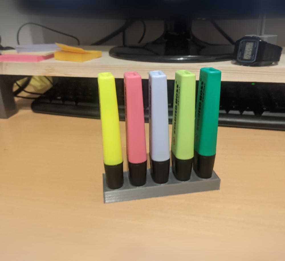 Highlighter holder 3d model