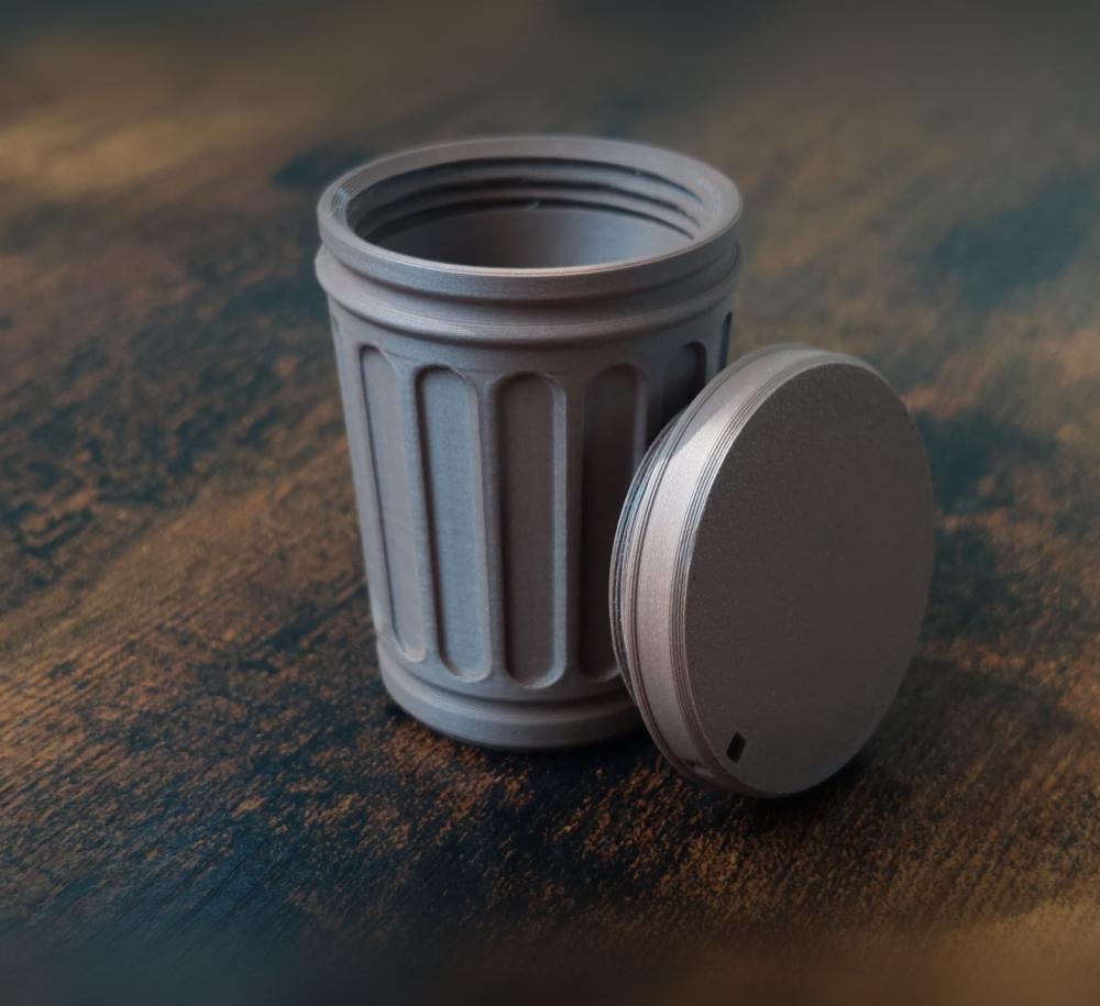 Trashcan Keychain v5 - Generic.3mf 3d model