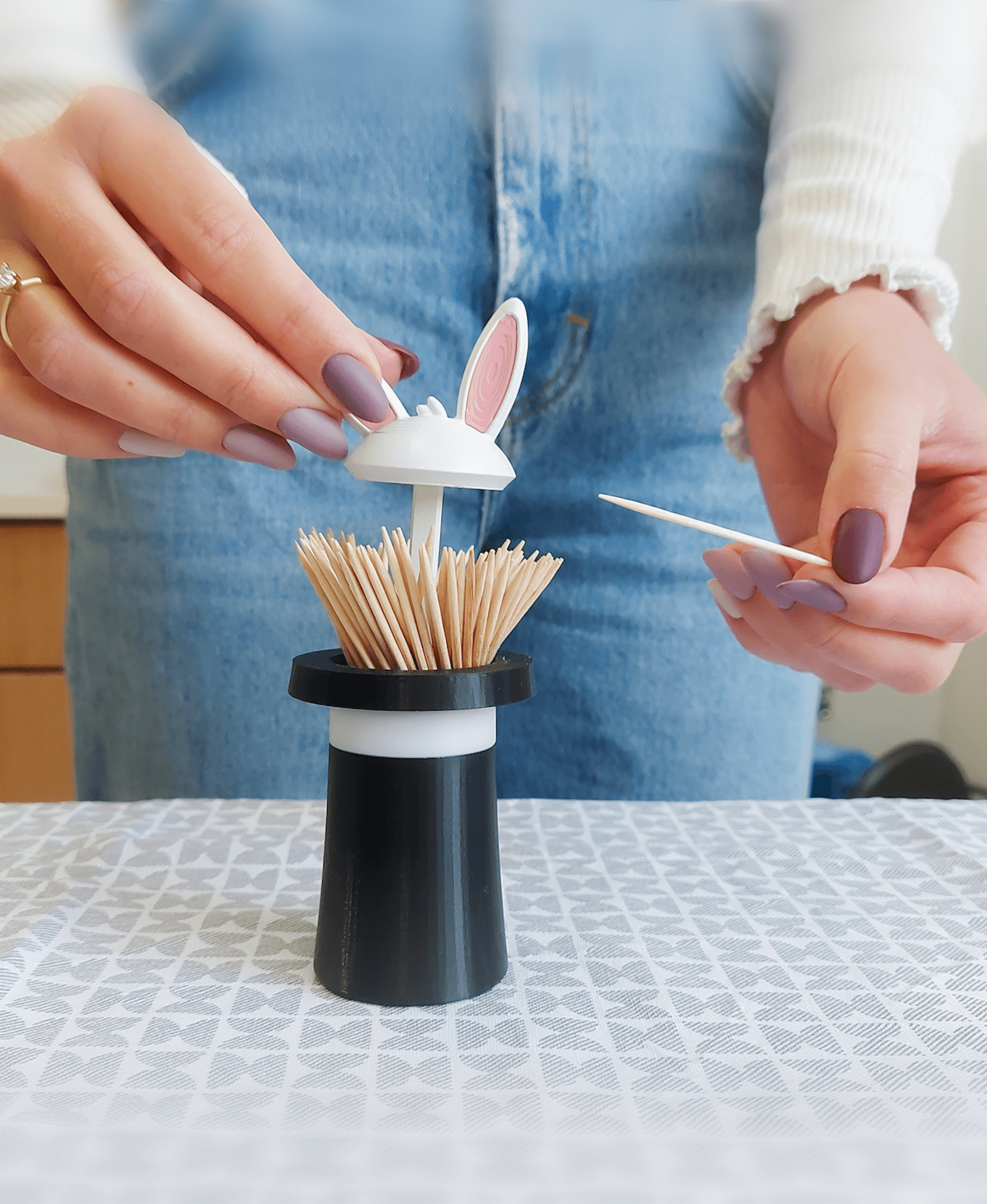 The magic Rabbit Toothpick Holder 3d model