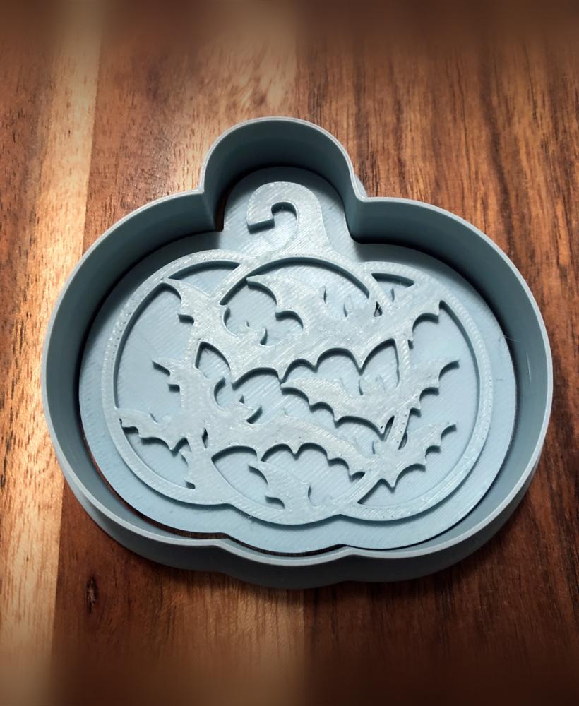 Pumpkin Bats Cookie Cutters and Stamps 3d model