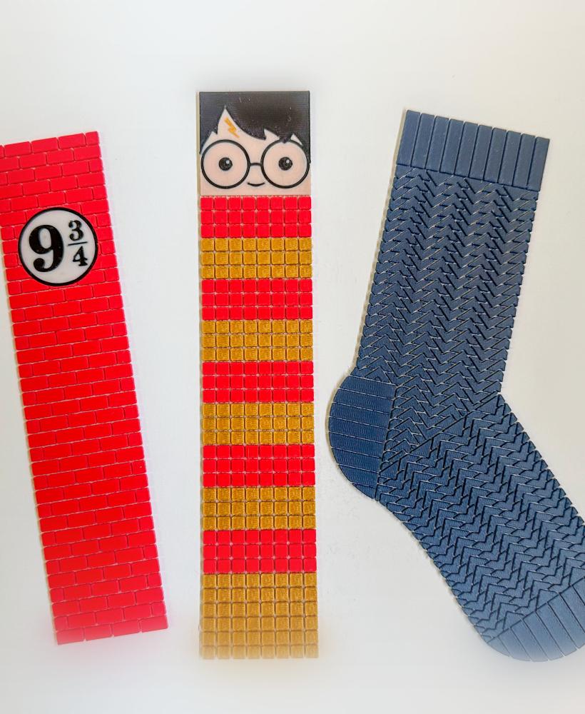 Harry Potter Themed Bookmark Set (requires mesh fabric) 3d model