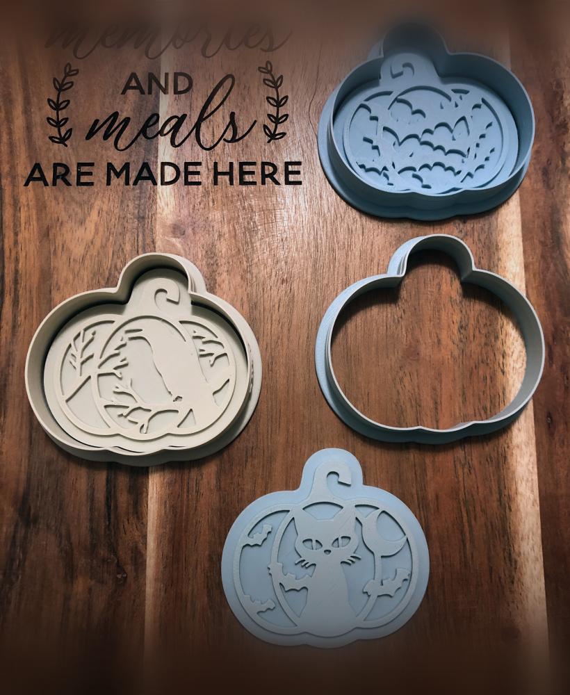 Pumpkin Cookie Cutters and Stamps 3d model