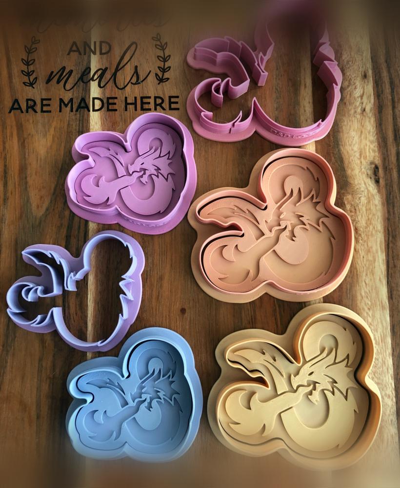 D&D Logo Cookie Cutters and stamps 3d model