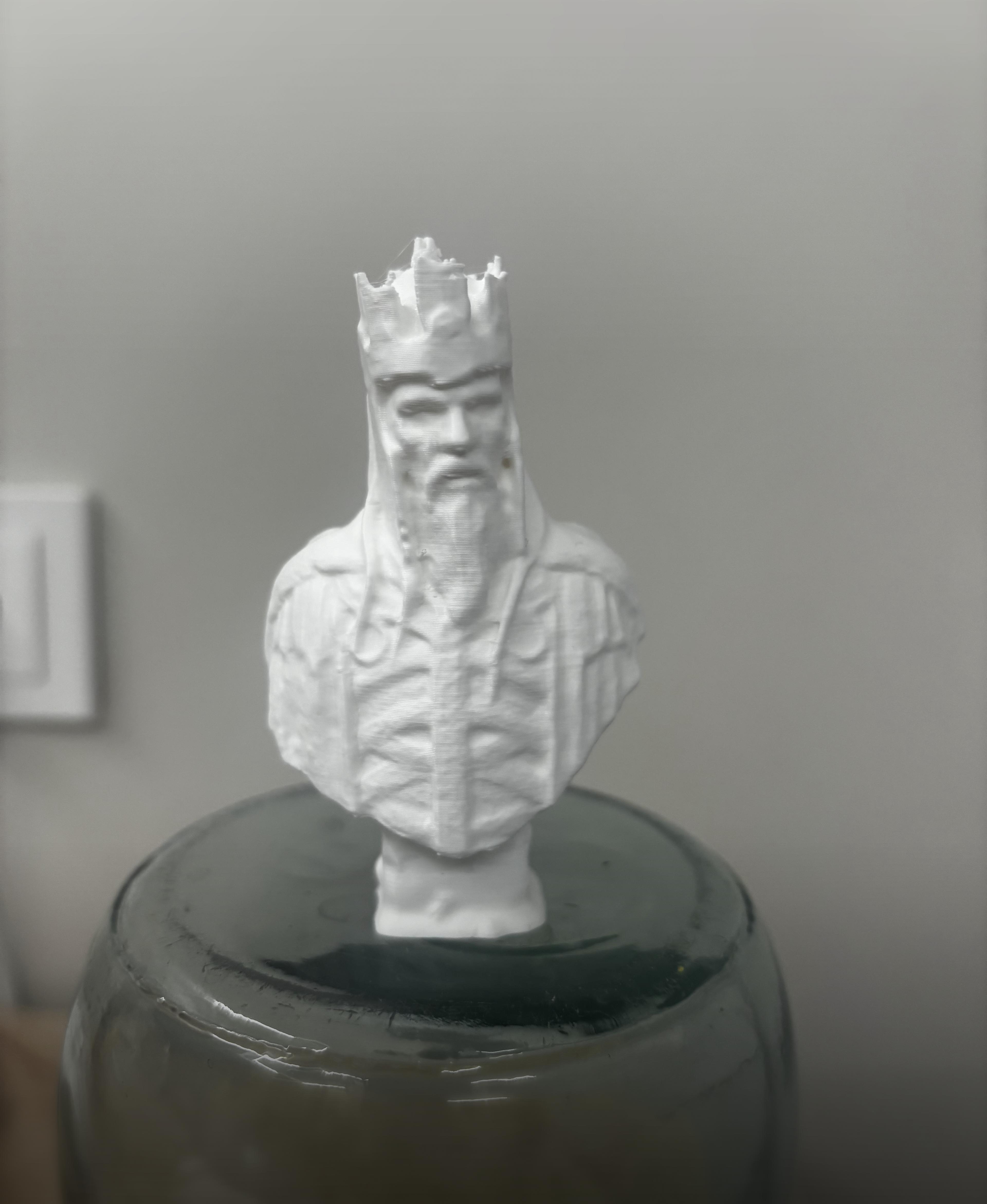 King sculpture 3d model