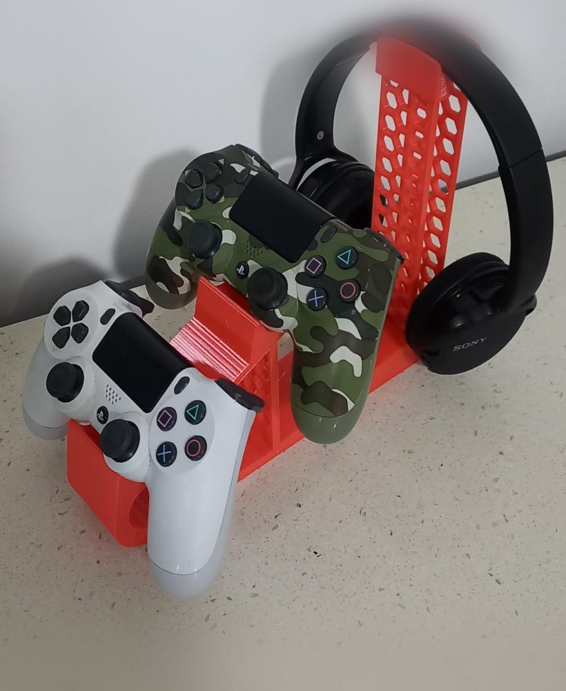 Universal gaming Controller holder and headset stand 3d model