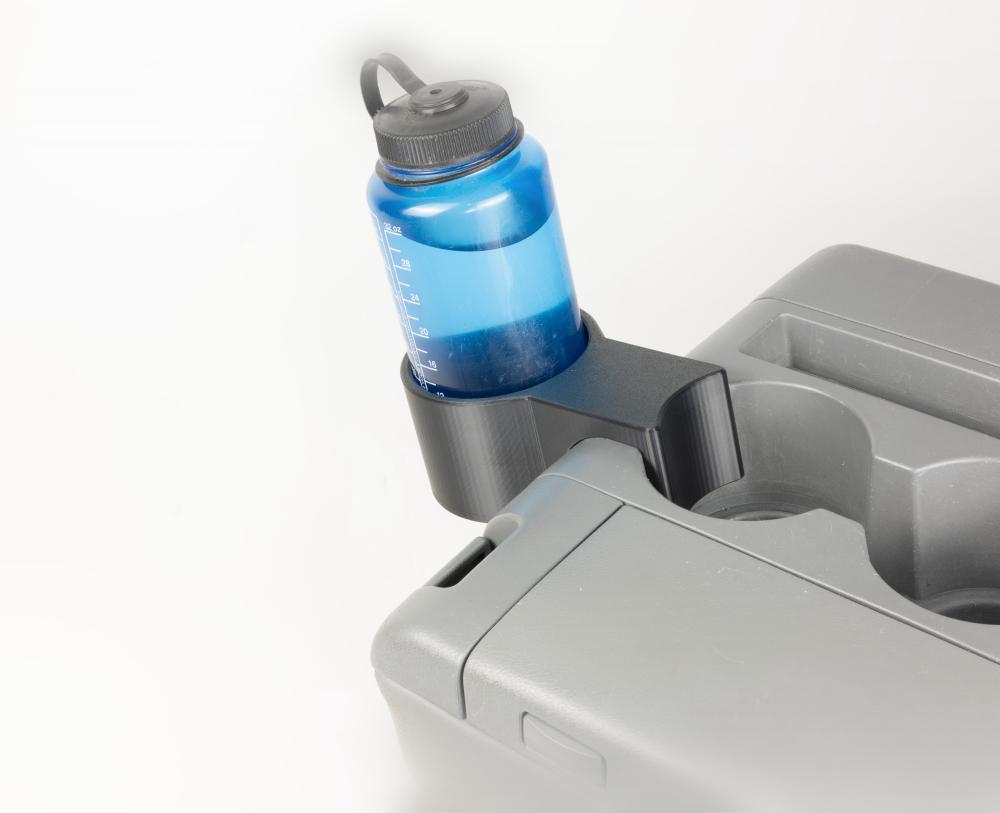 2007+ Tundra Water Bottle Holder 3d model