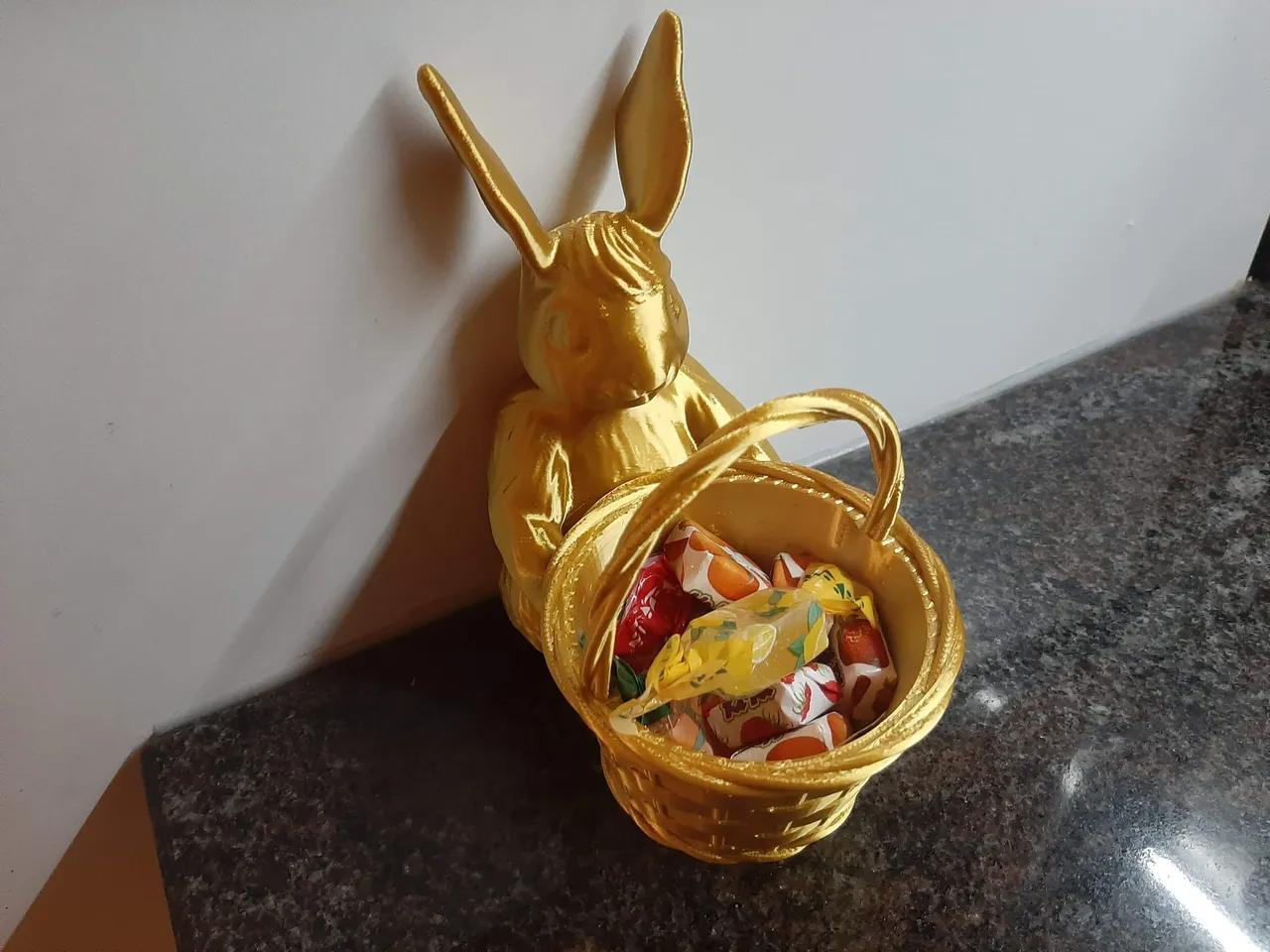 Easter bunny with a basket 3d model