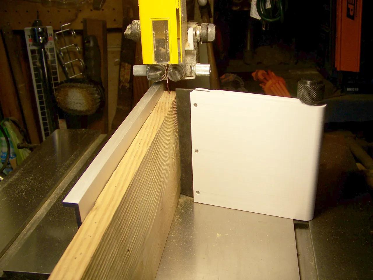 Vertical Featherboard for Bandsaw Resawing 3d model