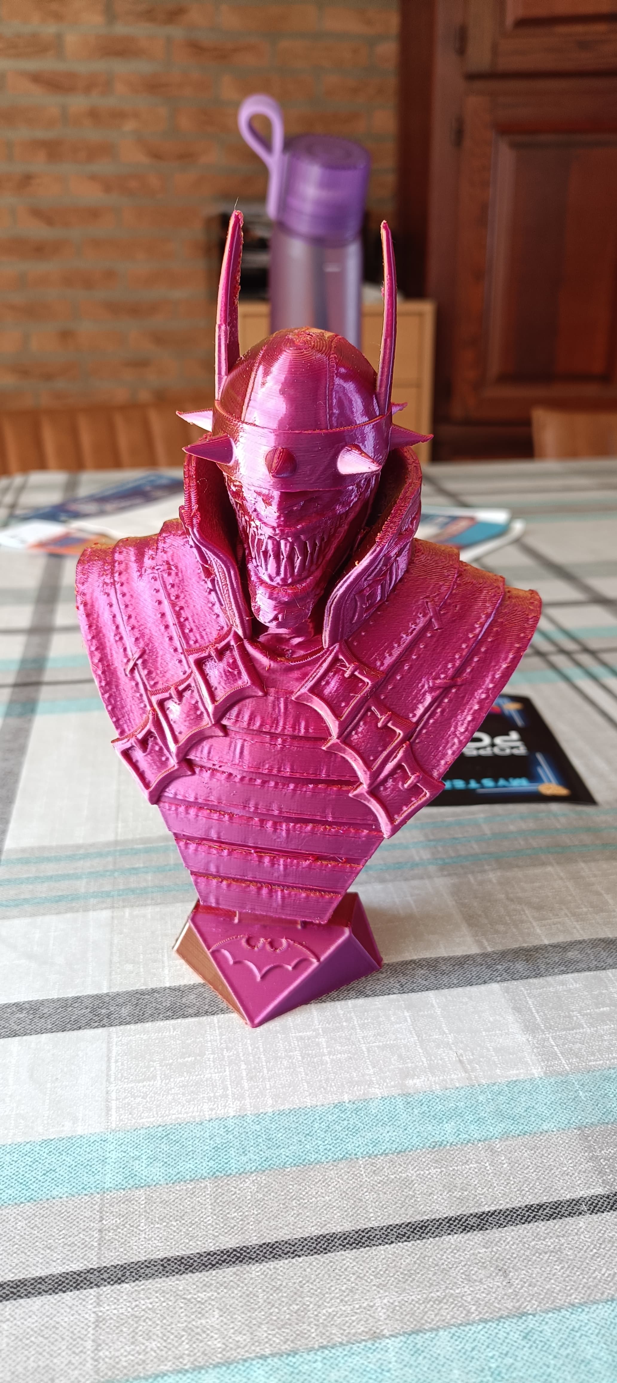 Super nice model, printed really nice but since iam pretty new the backside is okay