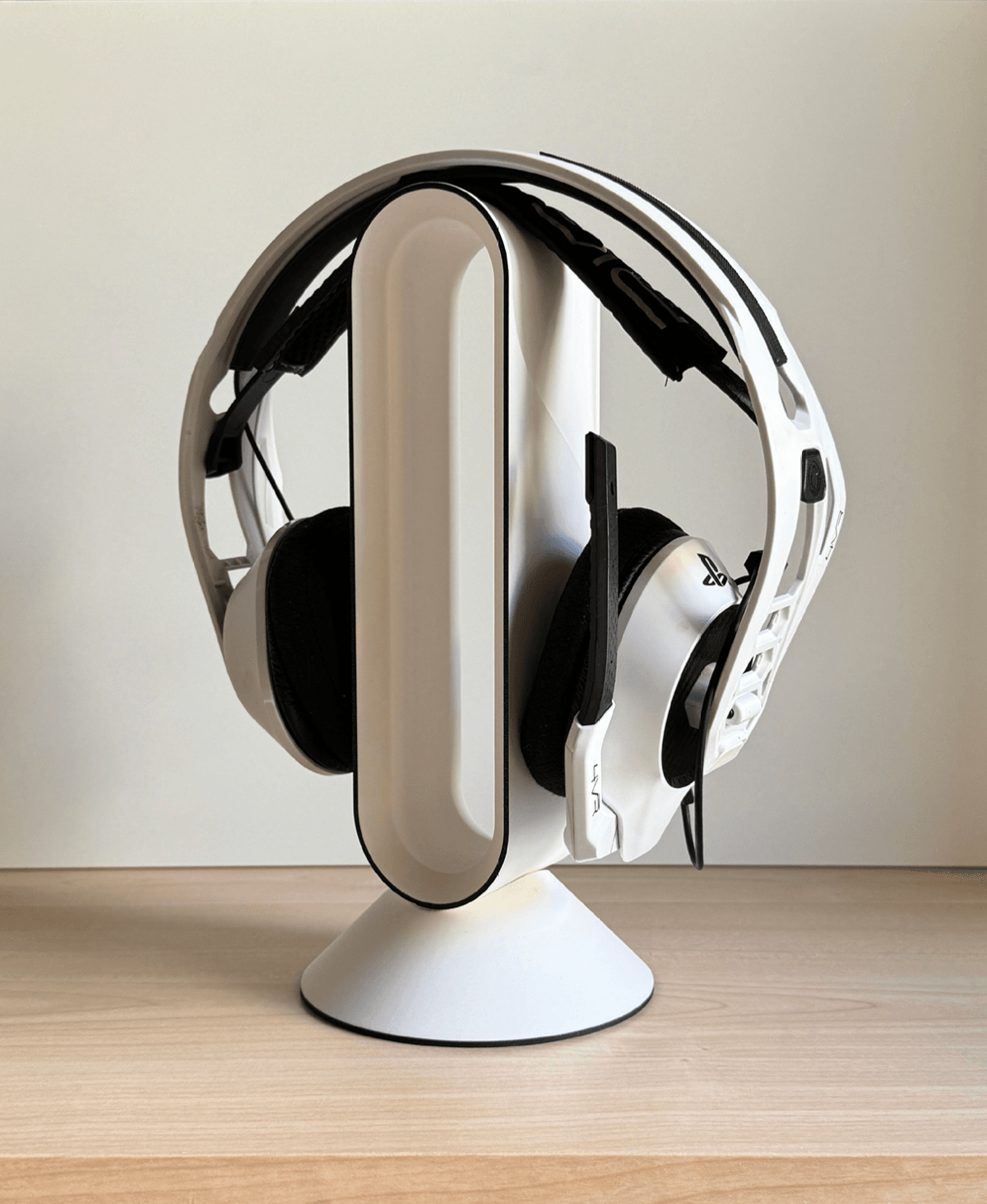 Halo, Headphone stand. 3d model