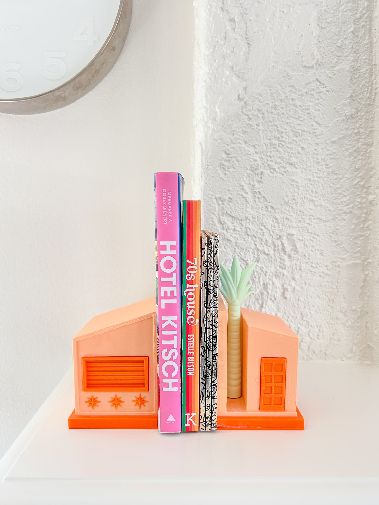 Midcentury Skillion Roof House Bookend: Retro Palm Springs Retro Inspired 3d model