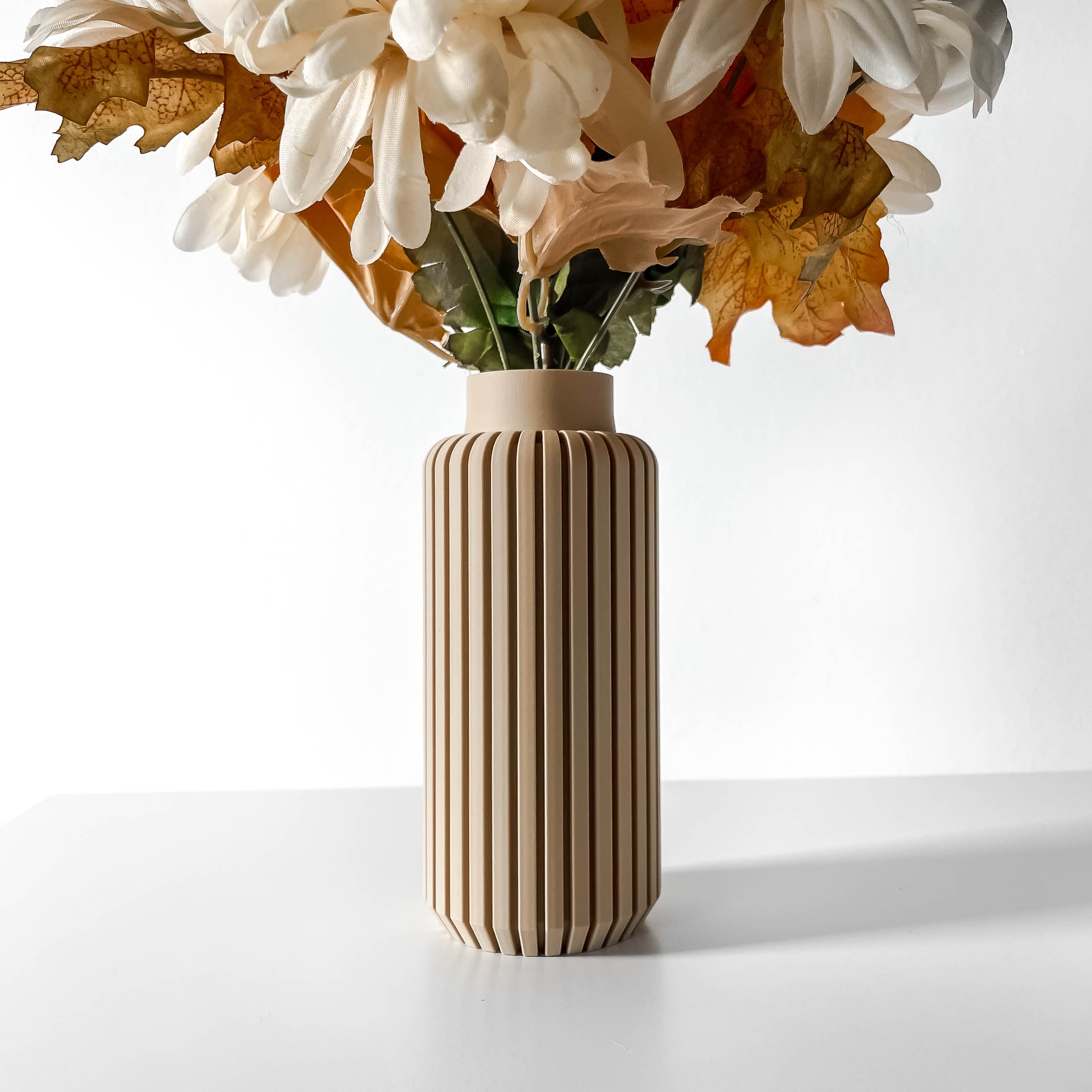 The Yuso Vase, Modern and Unique Home Decor for Dried and Preserved Flower Arrangement | STL File 3d model