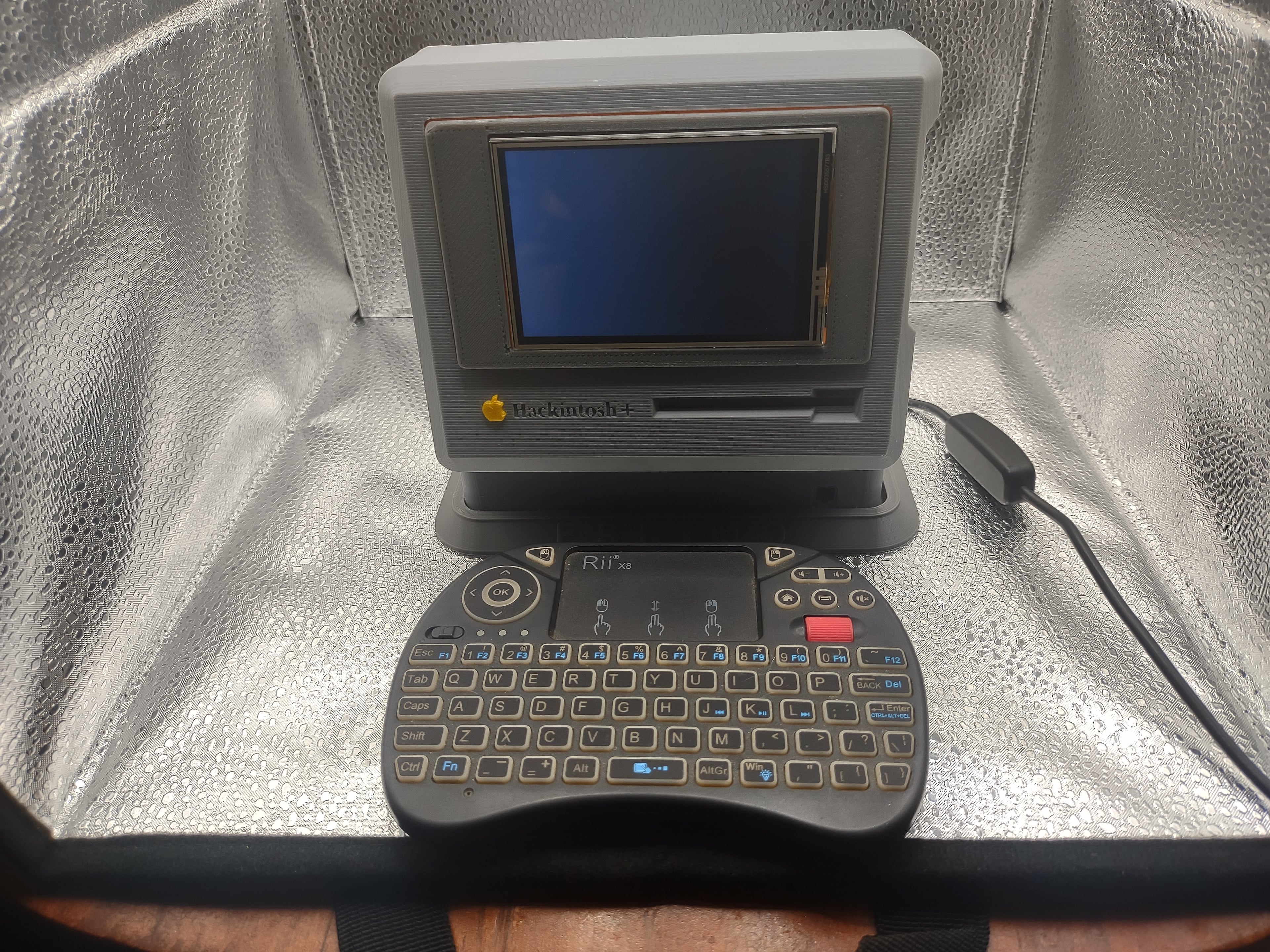 Hackintosh+ Raspberry Pi 3/4/5 3d model