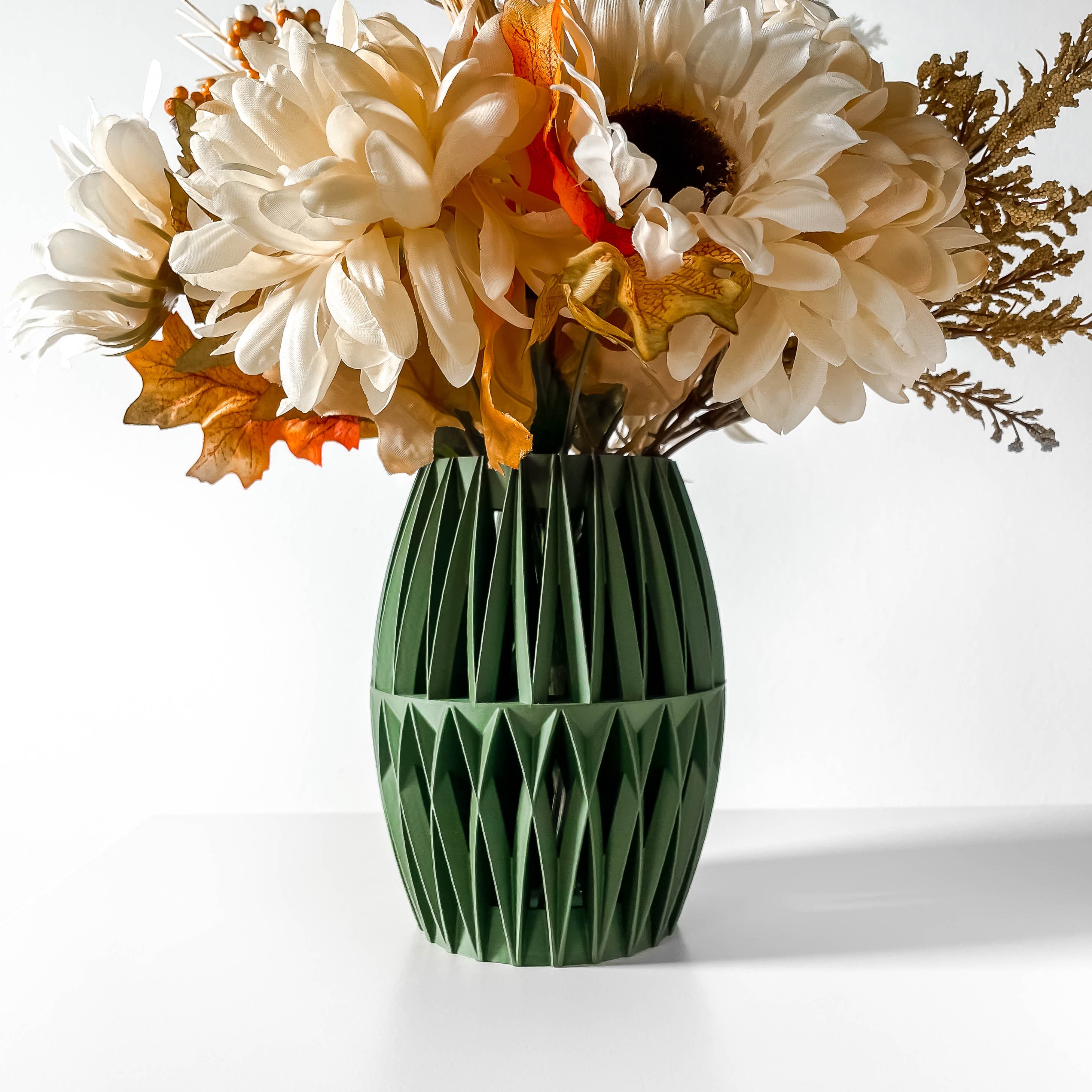 The Reni Vase, Modern and Unique Home Decor for Dried and Preserved Flower Arrangement 3d model