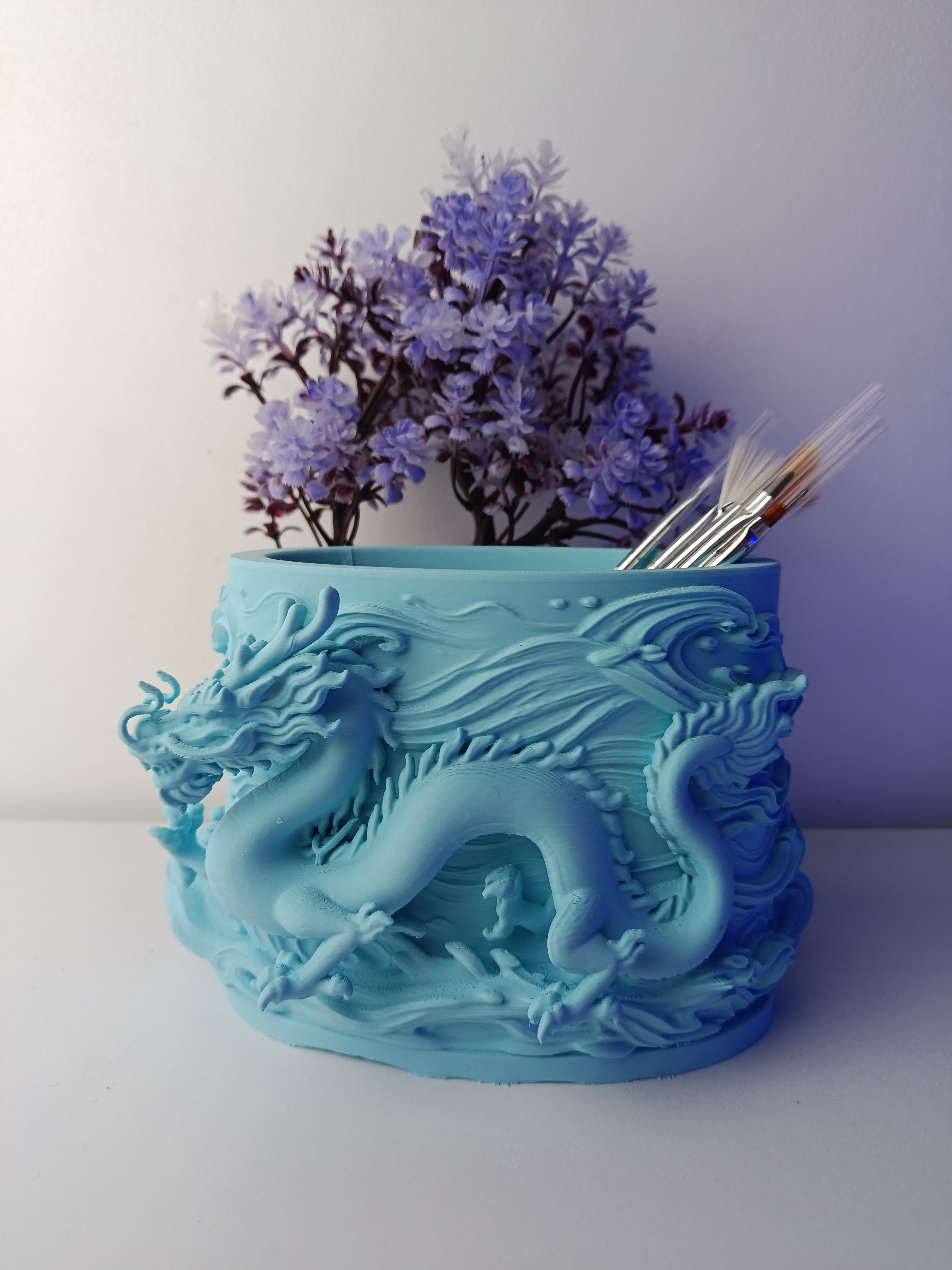 Water dragon-shaped pen holder 3d model