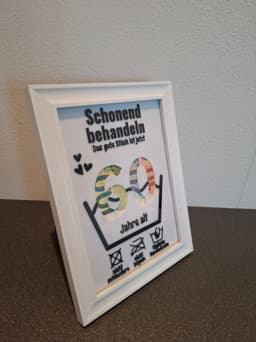 Geburtstagsgeschenk - Schonend behandeln - 60 3d model